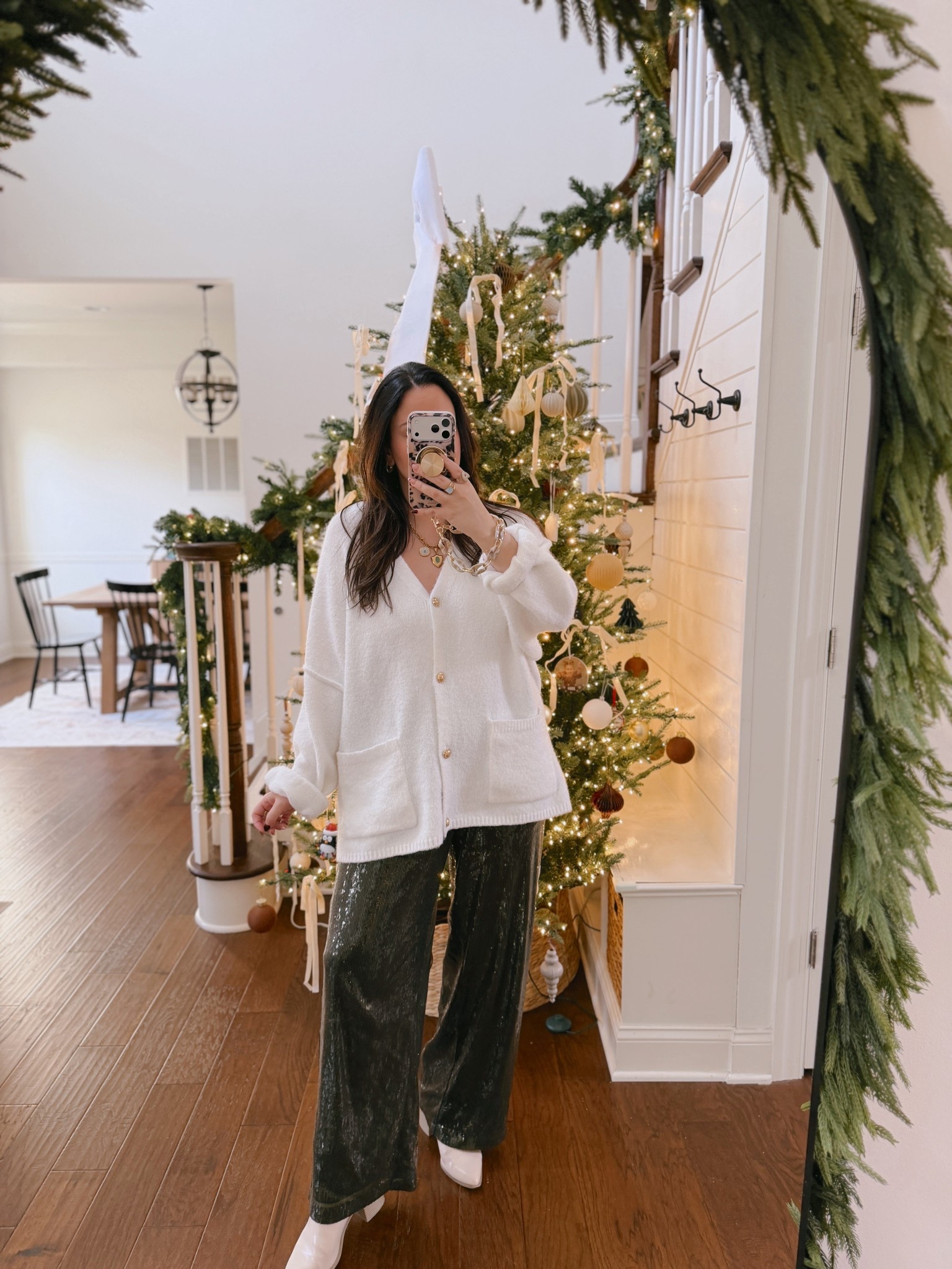 Christmas OOTD wearing a large in both pieces 

#LTKMidsize #LTKFindsUnder50 #LTKootd