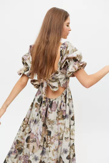 Multi | Urban Outfitters (US and RoW)