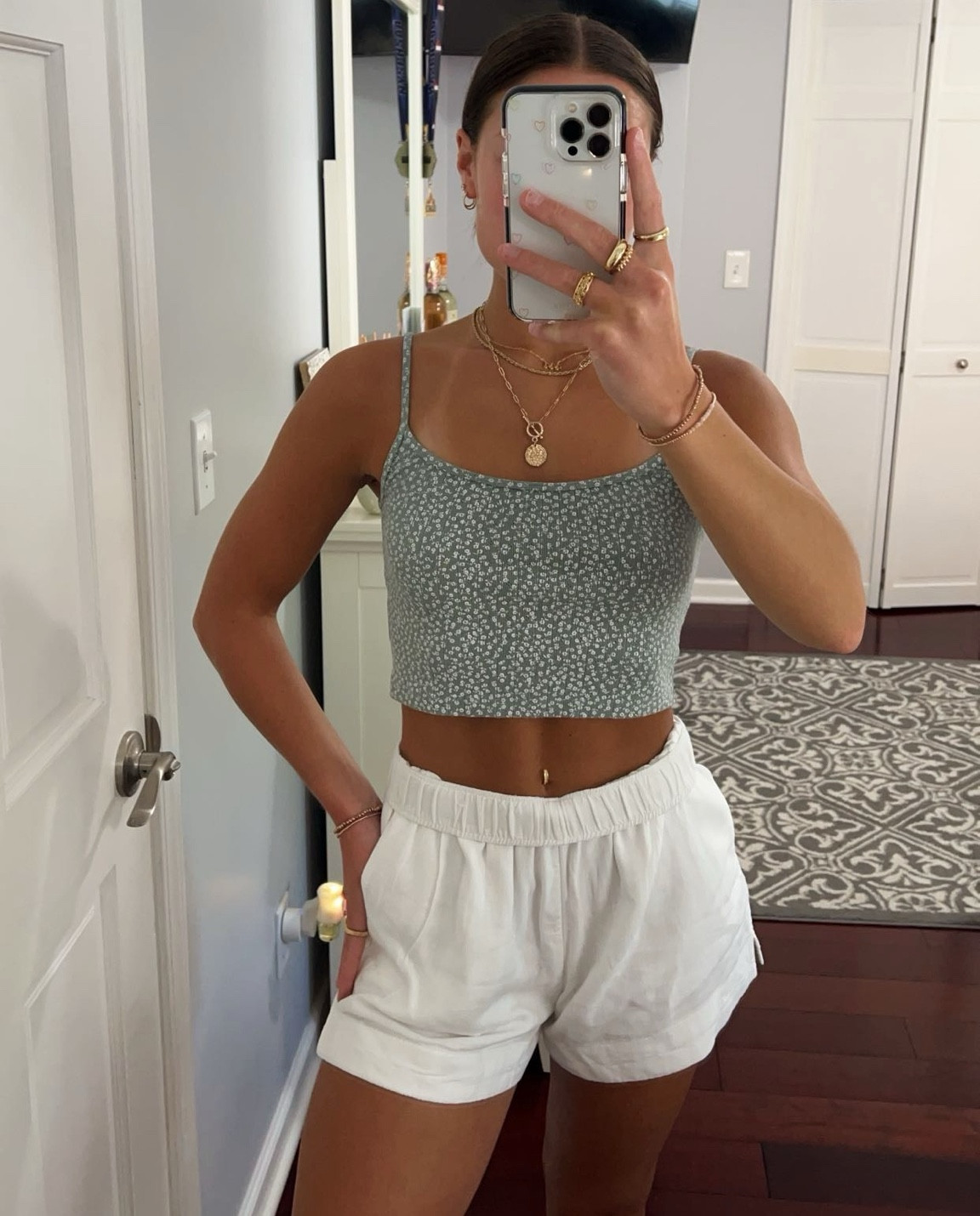 comfy/casual ootd🤗
Size XS in bottoms!

#LTKSeasonal #LTKFindsUnder50 #LTKStyleTip