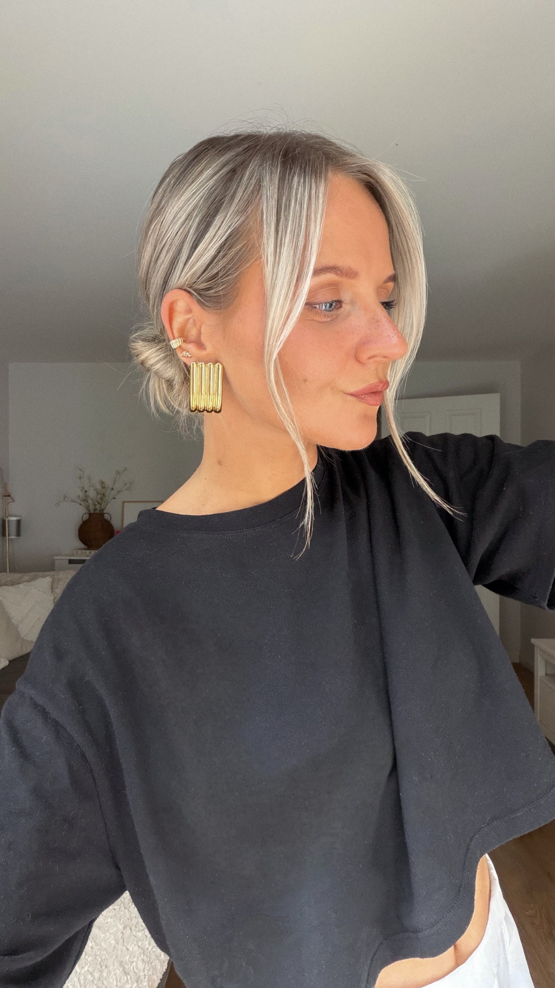 Favourite ways to elevate a basic Tshirt and trousers/jeans outfit .. the most perfect jewellery to do it with ✨

#basicoutfits #dailyoutfits #autumnwardrobe  

Everyday outfit ideas , elevating basics , gold jewellery , earrings

#LTKuk #LTKstyletip #LTKeurope