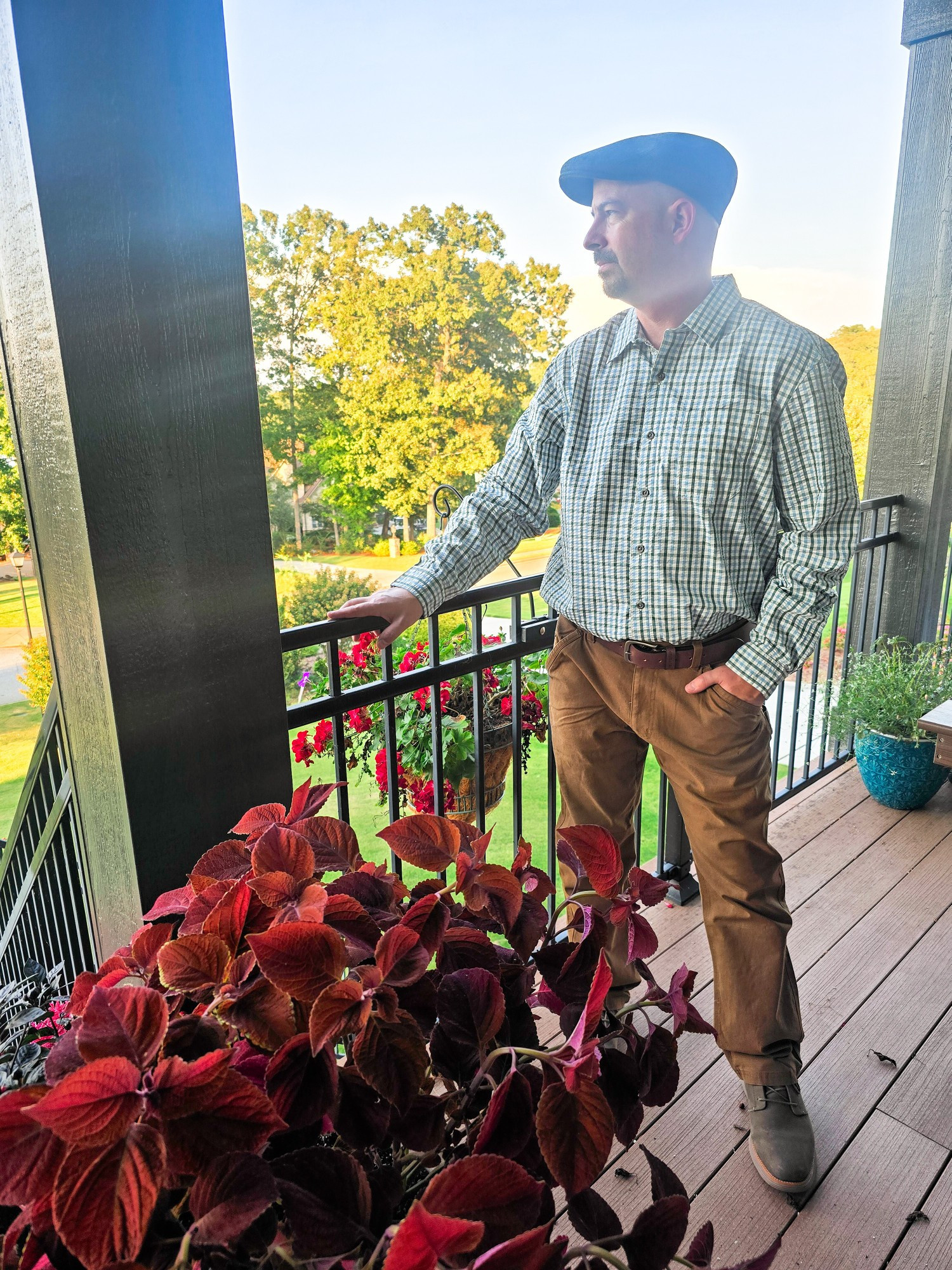 @eddiebauer gifted us from their new fall line. Joe needed .. NEEDED new clothes. So I want to personally thank them for the #ltkcollab opportunity because even the dogs did not recognize him in these clothes! #mensfashion #eddiebauer #fallclothing #sponsored #livinglargeinlilly #fallishere

#LTKootd #LTKdayinmylife #LTKMens