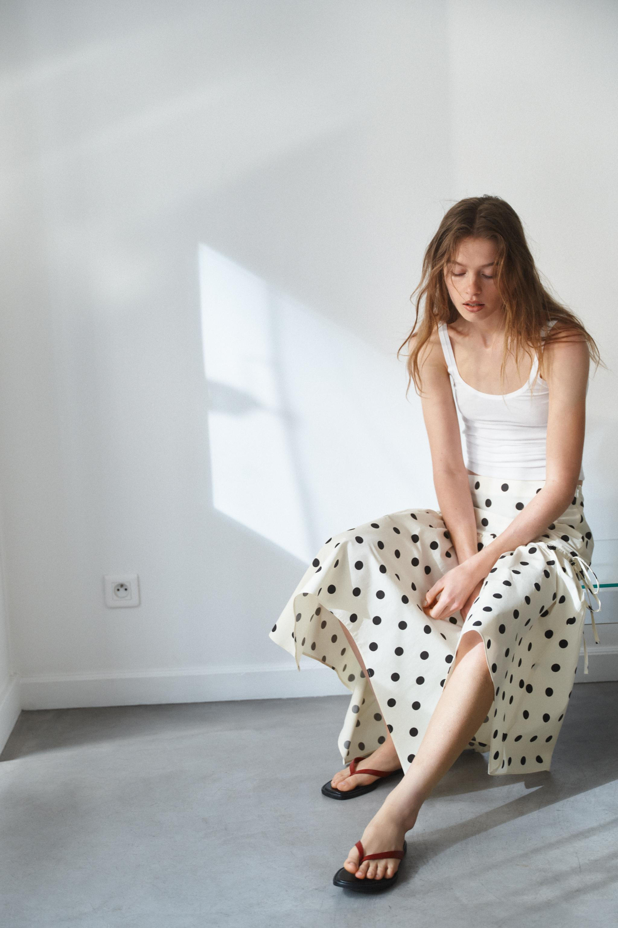 ASYMMETRIC POLKA DOT MIDI SKIRT | Zara US