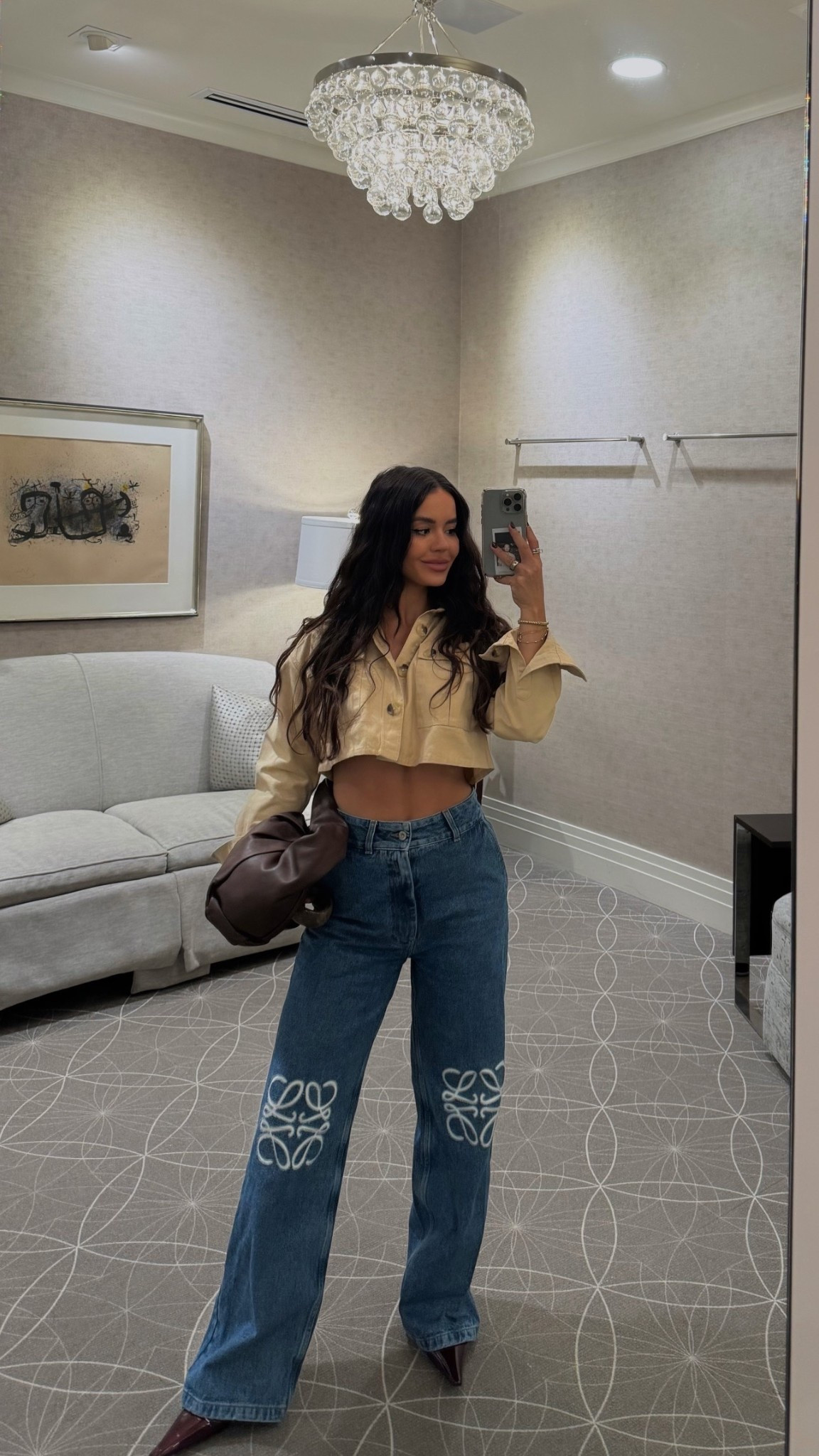 My favorite jeans right now 

#LTKStyleTip #LTKSeasonal #LTKGiftGuide