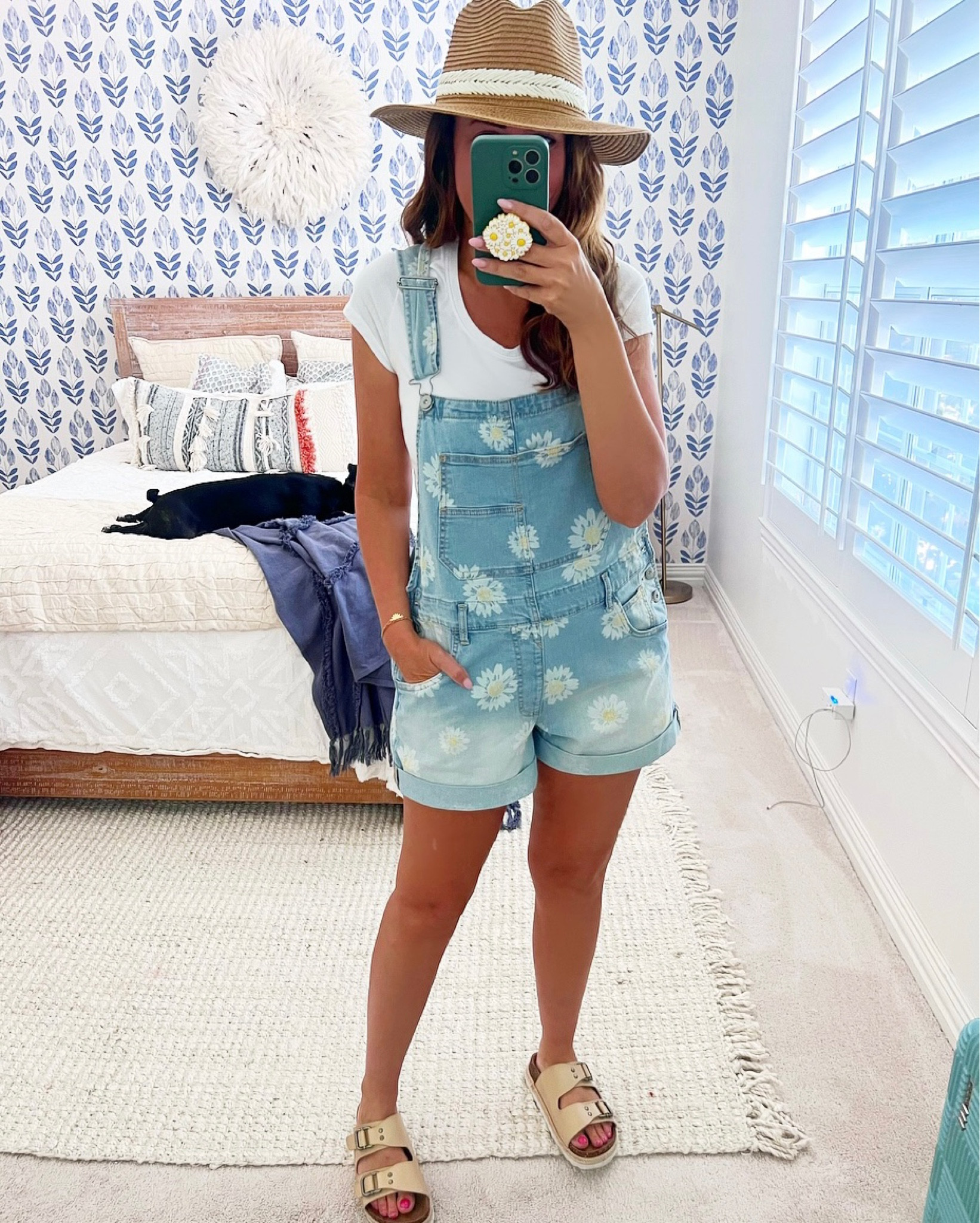 Wearing a medium in these adorable daisy overalls! Straps are adjustable with a relaxed fit! 
.
#overalls 
#Walmartfashion 
#Walmart 

#LTKstyletip #LTKunder50 #LTKFind