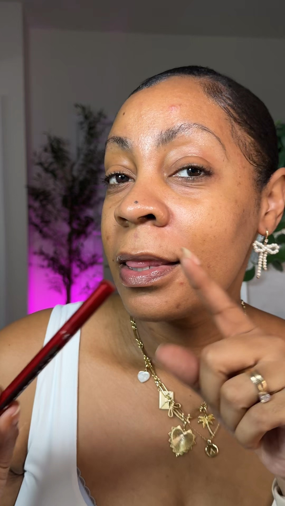 L’Oreal faux brow pen in dark brunette

#LTKgrwm #LTKBeauty #LTKOver40