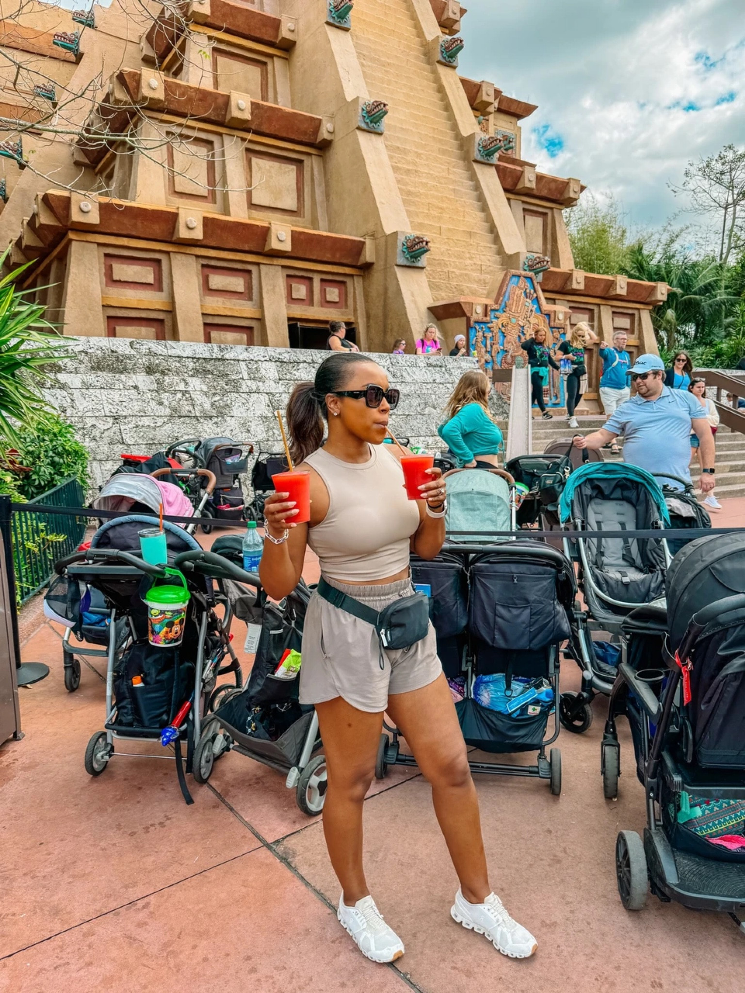 Loving this super easy summer look

Activewear, athleisure, active tops, active shorts, sunnies, Prada sunnies

#LTKFitness #LTKActive #LTKFindsUnder100