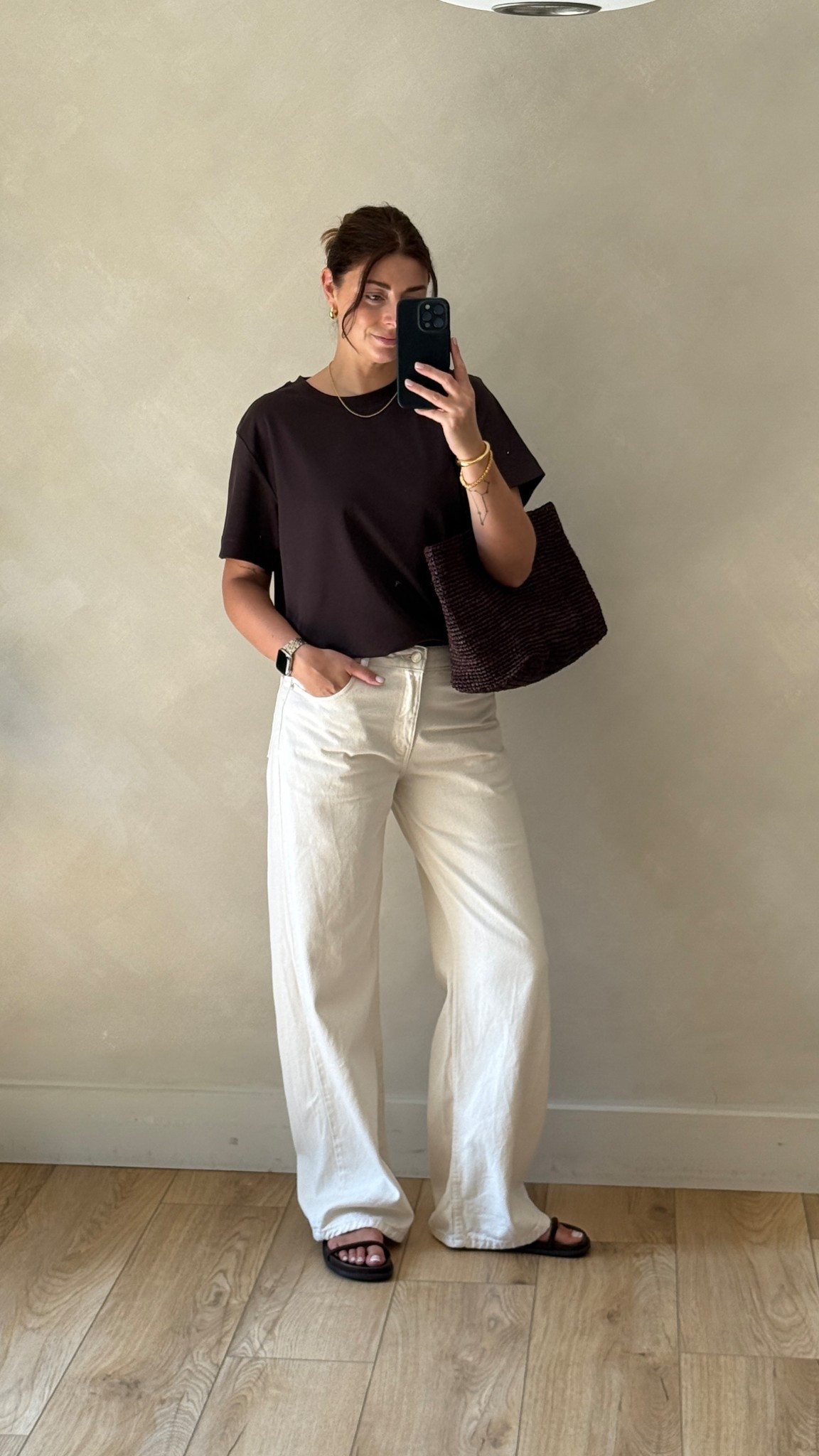 What I wore in June (a new YouTube video)

This was an outfit I wore for running errands and doing a big food shop.

#LTKeurope #LTKuk #LTKsummer