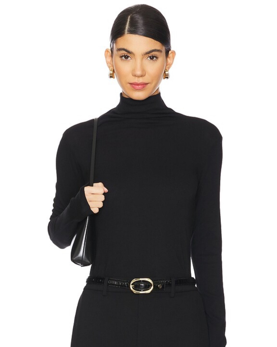 Such a great layering top. Got a small 

#LTKStyleTip #LTKFindsUnder100