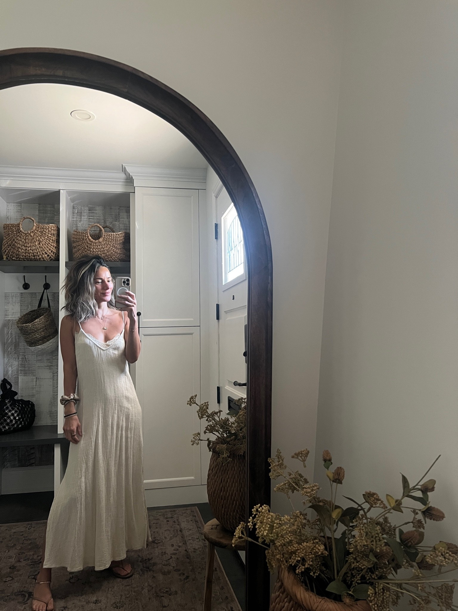 My favourite white linen dresses from Aritzia below.

#LTKcanada #LTKsummer