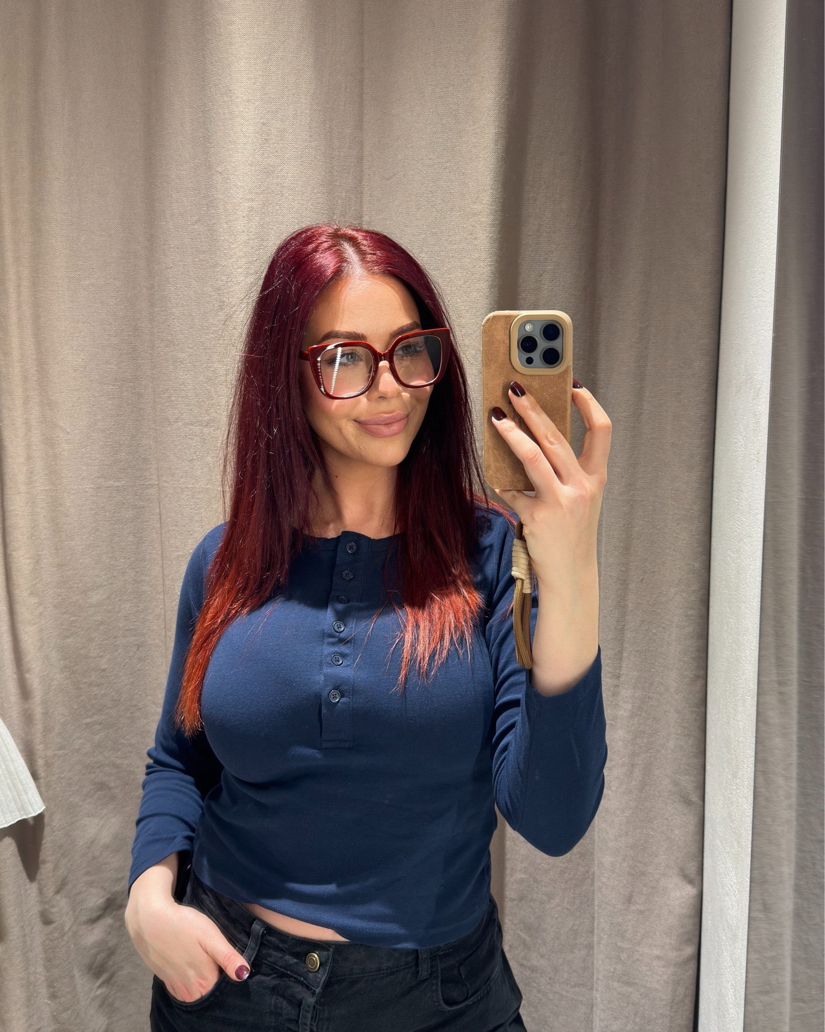 button up long sleeves and cherry cola glasses 🍒

#LTKmidsize #LTKFashionMonth #LTKeurope