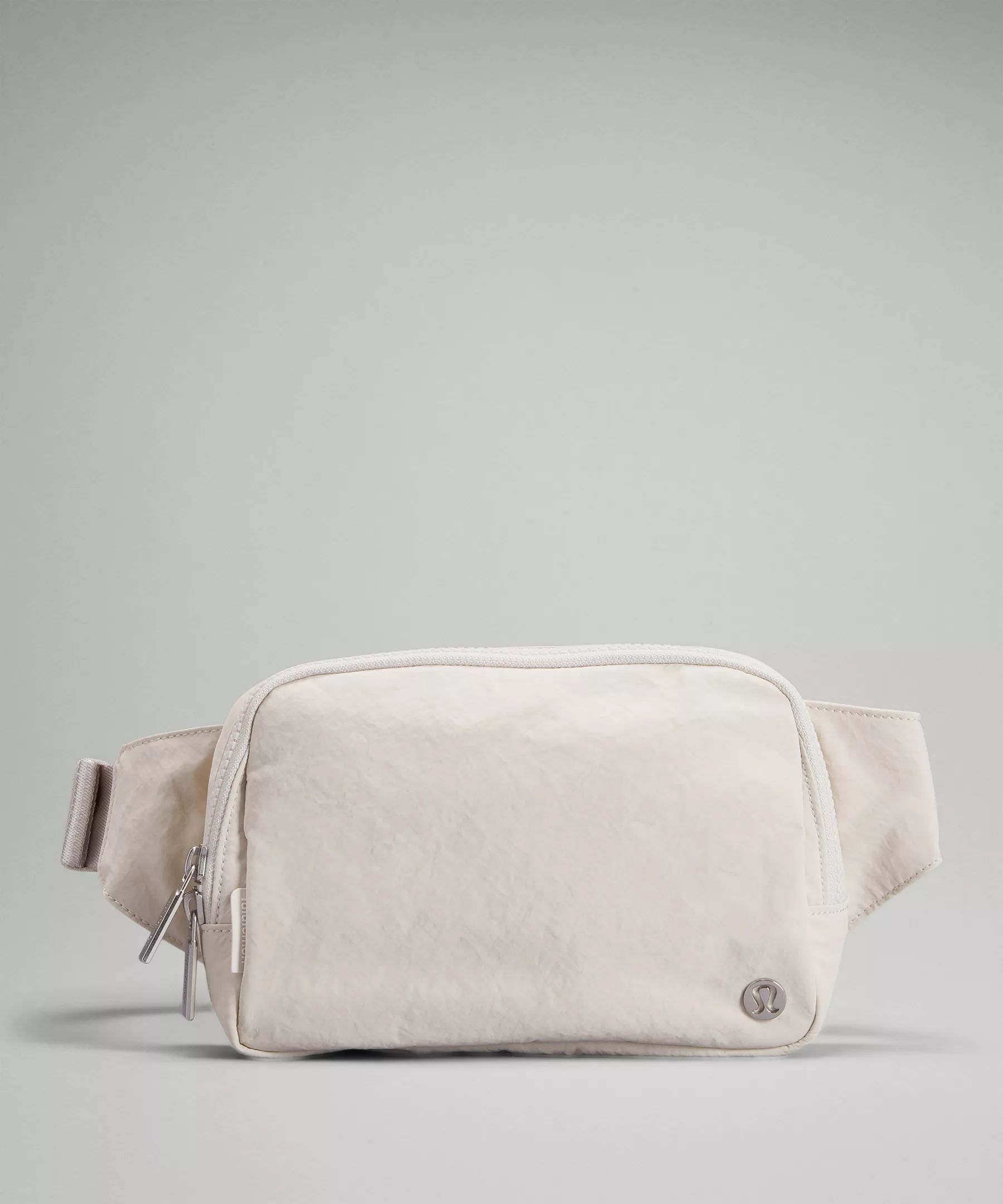 Everywhere Belt Bag Large 2L | Lululemon (US)