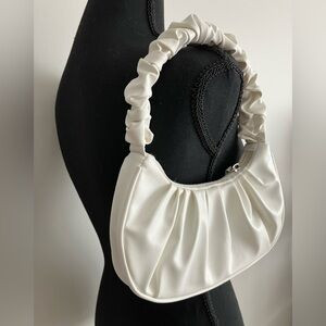 H&M White Ruched Handle Bag | Poshmark