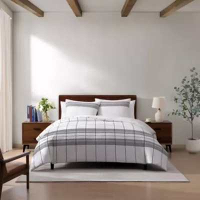 Tommy Hilfiger Brooklyn Heights Stripe Cotton Duvet Set | Belk