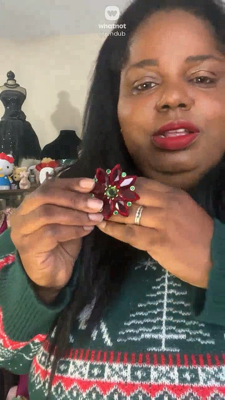 Here’s a clip from one of my recent reseller livestreams on Whatnot! 💖✨  
Follow me on Whatnot to shop fabulous and unique fashion and jewelry finds — you never know what treasures you’ll discover!  


Shop & follow here. Receive $15 to shop on Whatnot: https://whatnot.com/invite/jendub
#ResellerCommunity #LiveSelling #ThriftedFashion #CurvyClosetWithJen

#LTKdayinmylife #LTKvlog
