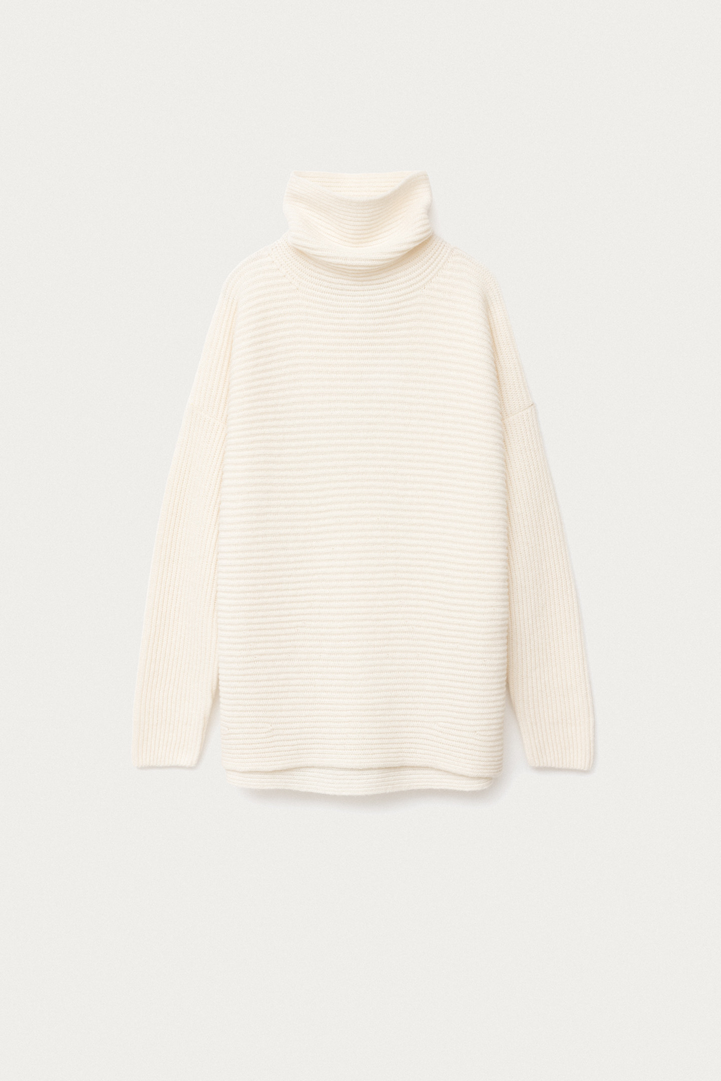 CAPRI


Cashmere Pullover | Iris von Arnim