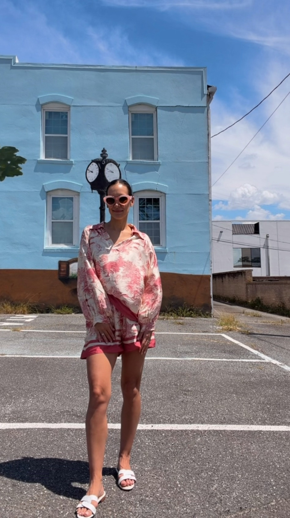 Road trip outfit - wearing a small