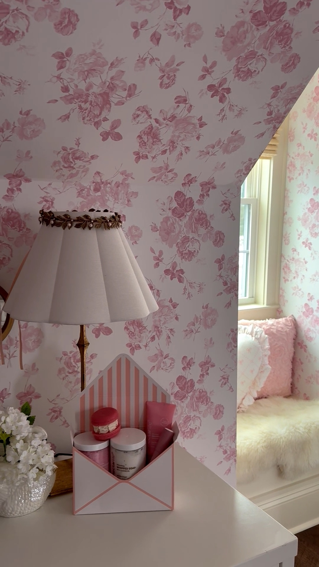 Valentine’s Day gift ideas...

#LTKValentine #LTKHome #LTKSeasonal