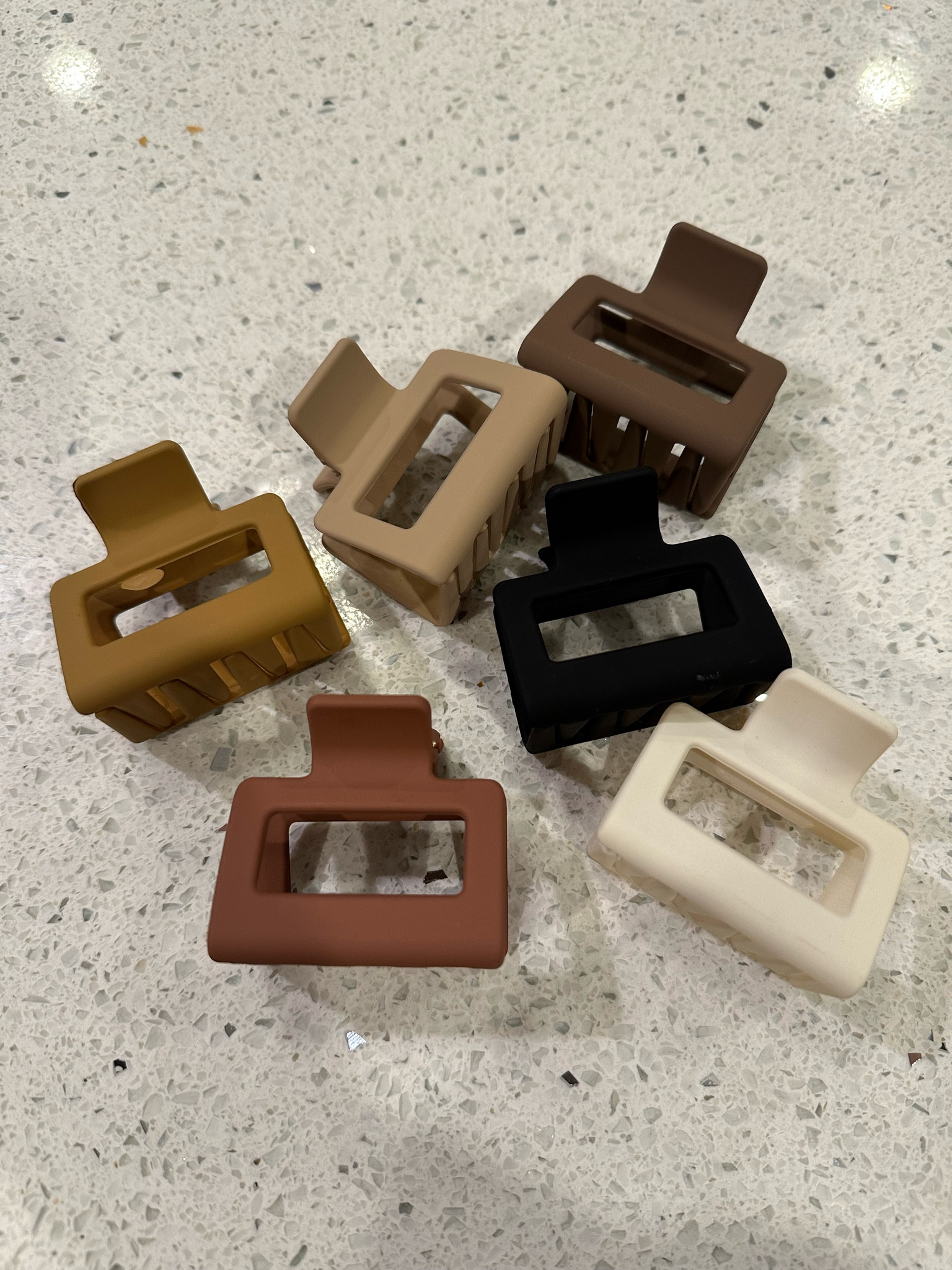 These are surprisingly great quality & a nice smaller size hair clip - only $9 for six! #amazon #hairclip #hairaccessories #amazonstyle #amazonfind #easyhairstyle #hairstyle #LTKunder10 #vacationhair

#LTKunder50 #LTKbeauty #LTKFind