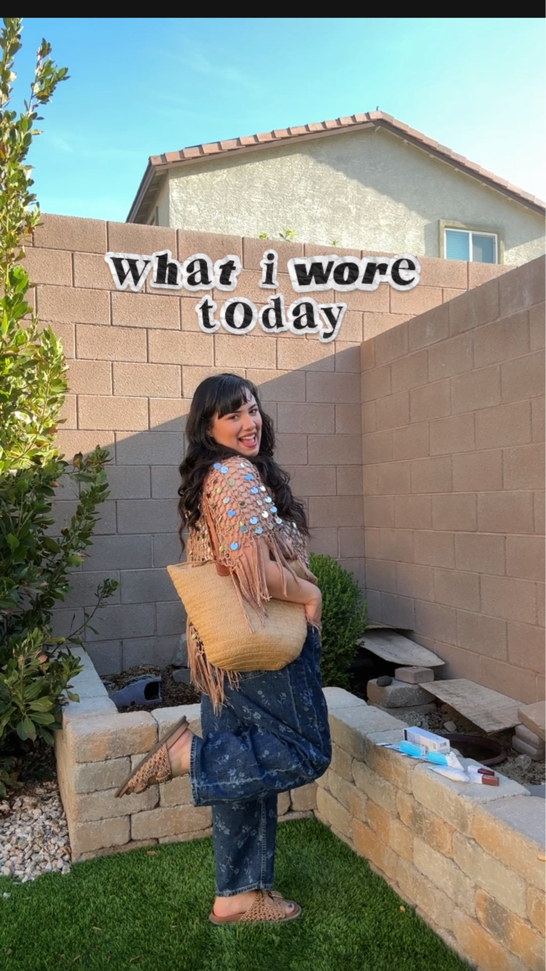 what i wore today as a midsize mom. i love this outfit, the poncho is from @Ross Dress for Less white tank top from @PUMIEY jeans are from @oldnavy bag is from @amazon and sandals from @tjmaxx ✨🐚🫧 #whatiwore #midsizestyle #midsizeoutfit #springoutfit 