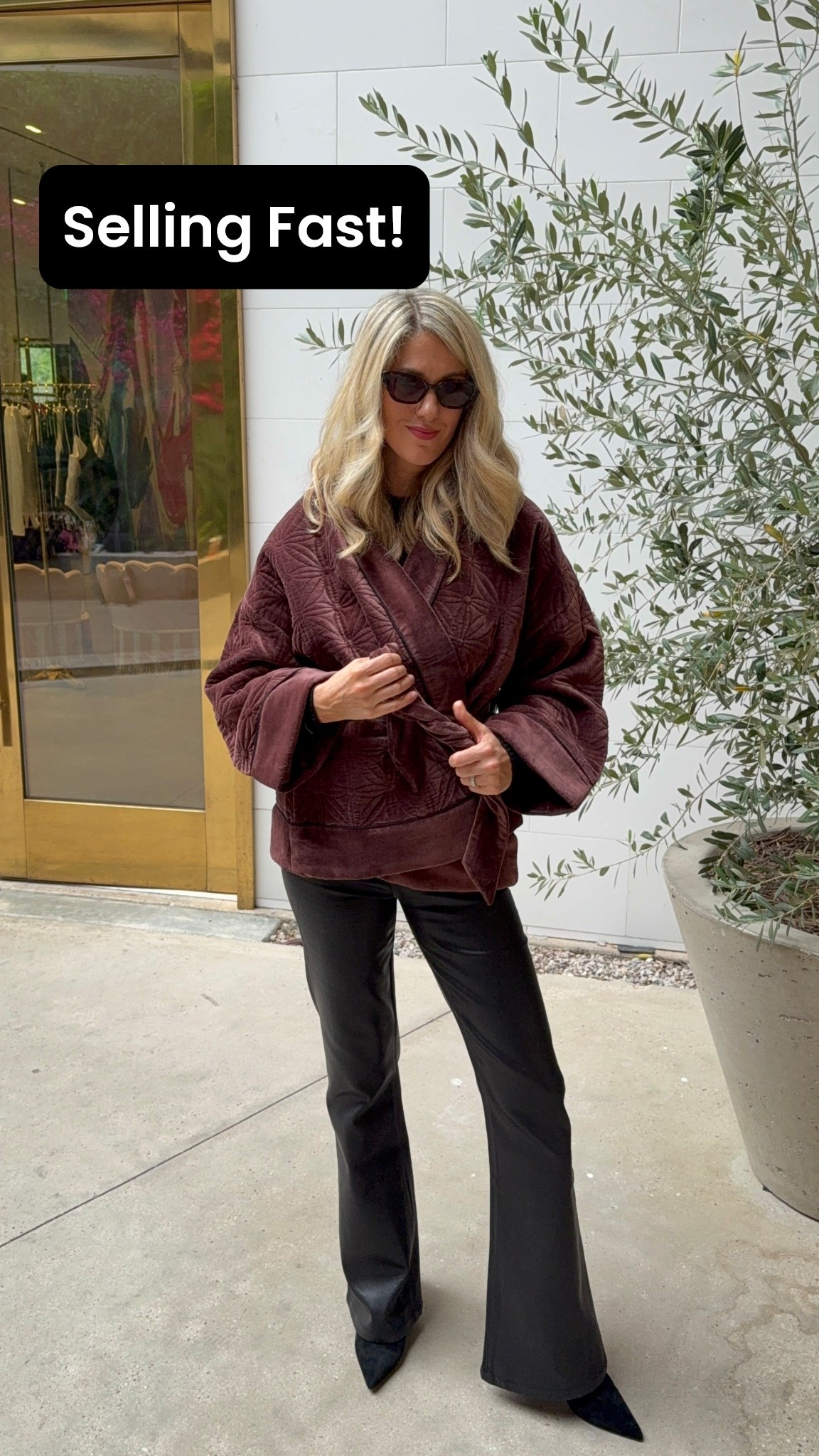 This jacket is so cozy and selling fast! 

#LTKOver40 #LTKdayinmylife #LTKmomlife