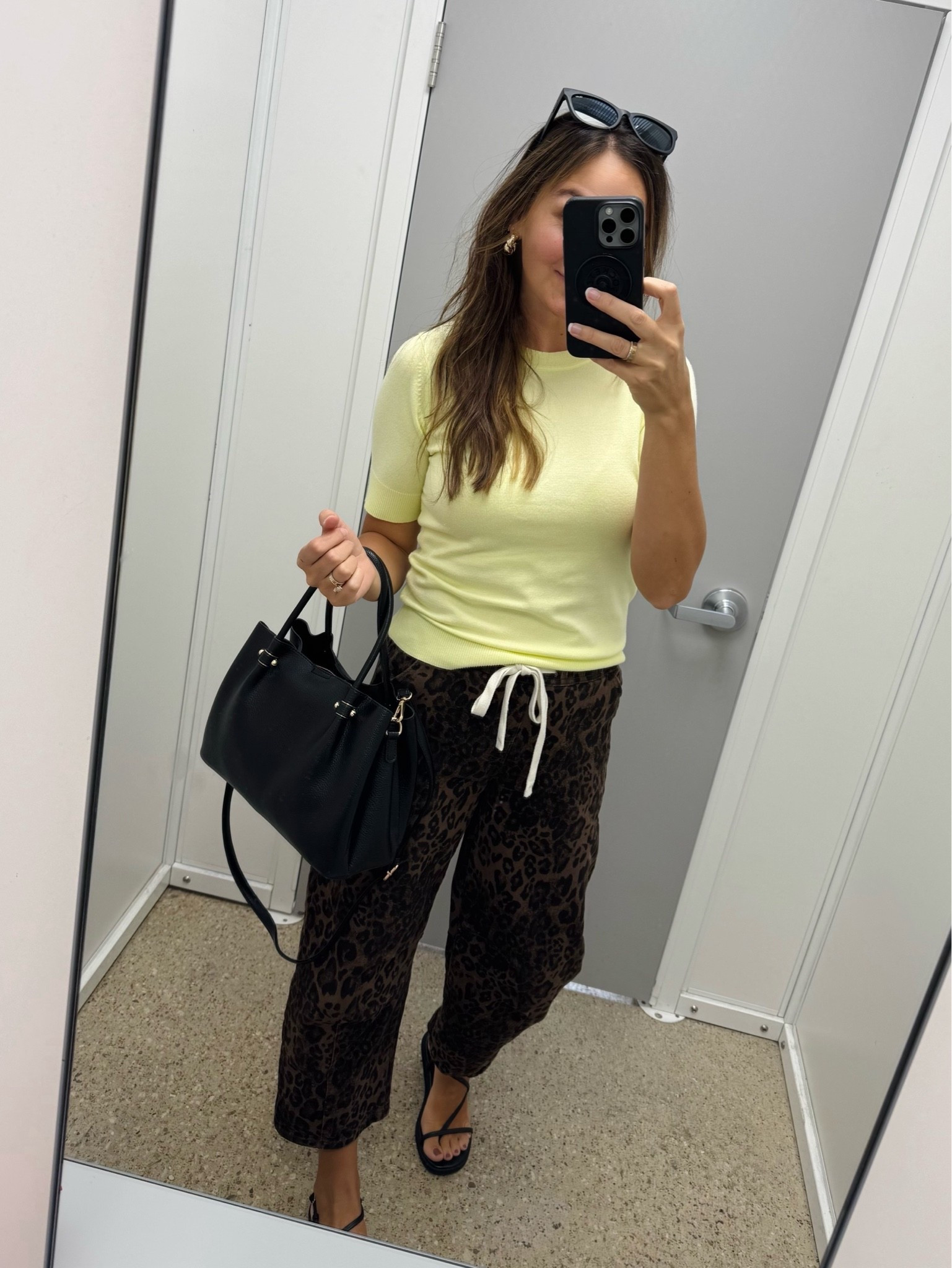 I’ve worn these leopard print (elastic waistband !!!) barrel jeans more than I thought I ever would! Wearing a size small in “brown leopard”.
Sweater size small.

#LTKootd #LTKgrwm #LTKmomlife