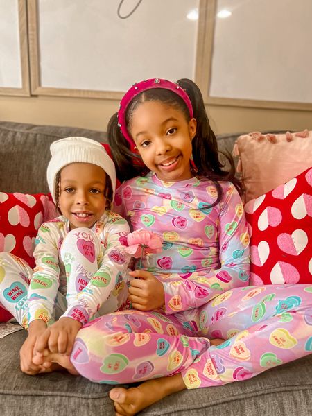 The softest buttery pajamas in the cutest Valentine’s prints! #matchingfamilypjs #familymatching #matchingpajamas #valentinesday #valentinesdayforkids

#LTKkids #LTKfamily #LTKSeasonal