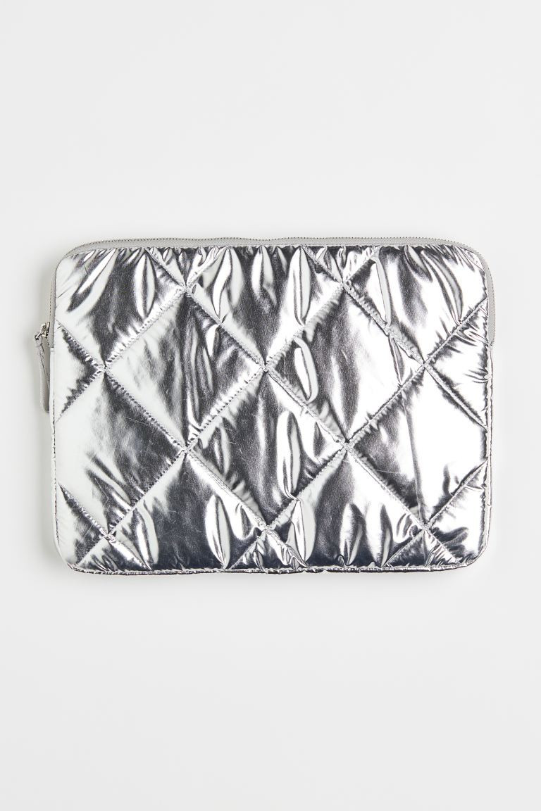 Laptop Case | H&M (US + CA)