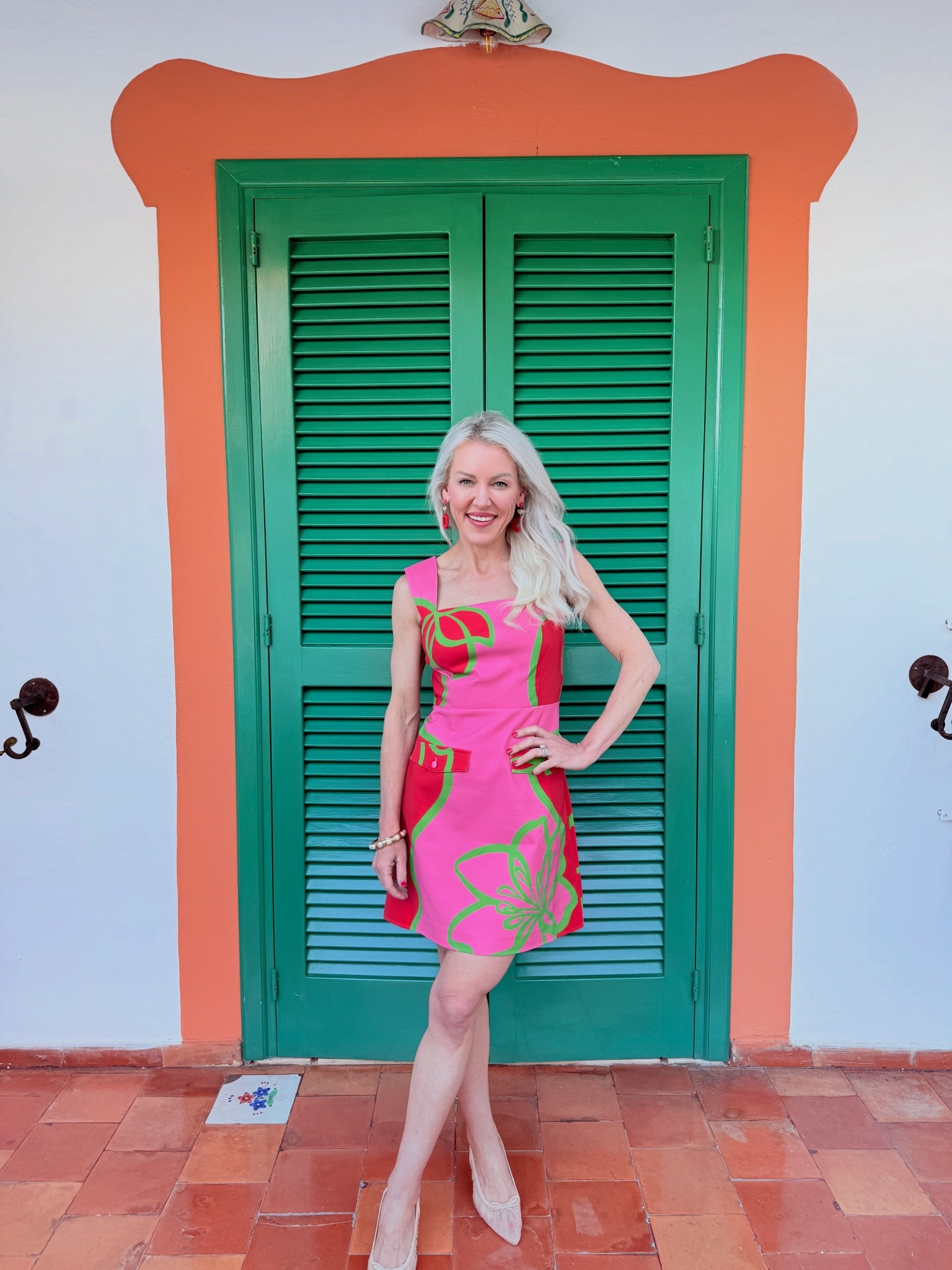 🔗 ⬇️ 
https://shoplucyrose.com/products/fuchsia-bobbi-dress?_pos=1&_psq=Bobb&_ss=e&_v=1.0


#LTKTravel #LTKOver40 #LTKSeasonal