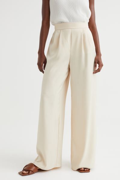 Wide trousers | H&M (UK, MY, IN, SG, PH, TW, HK)