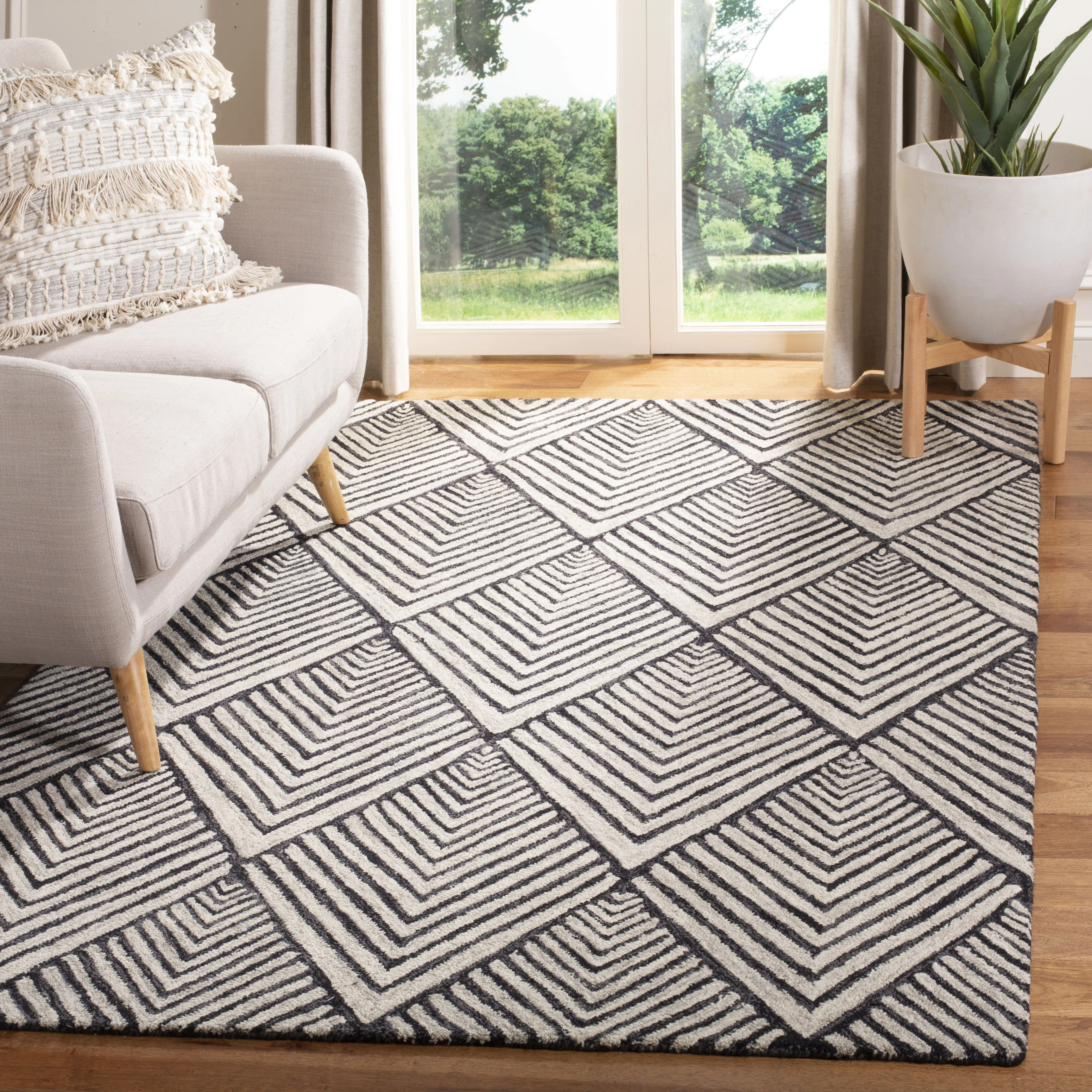 Wrought Studio™ Rossville Geometric Handmade Tufted Wool Charcoal/Ivory Area Rug & Reviews | Wa... | Wayfair North America