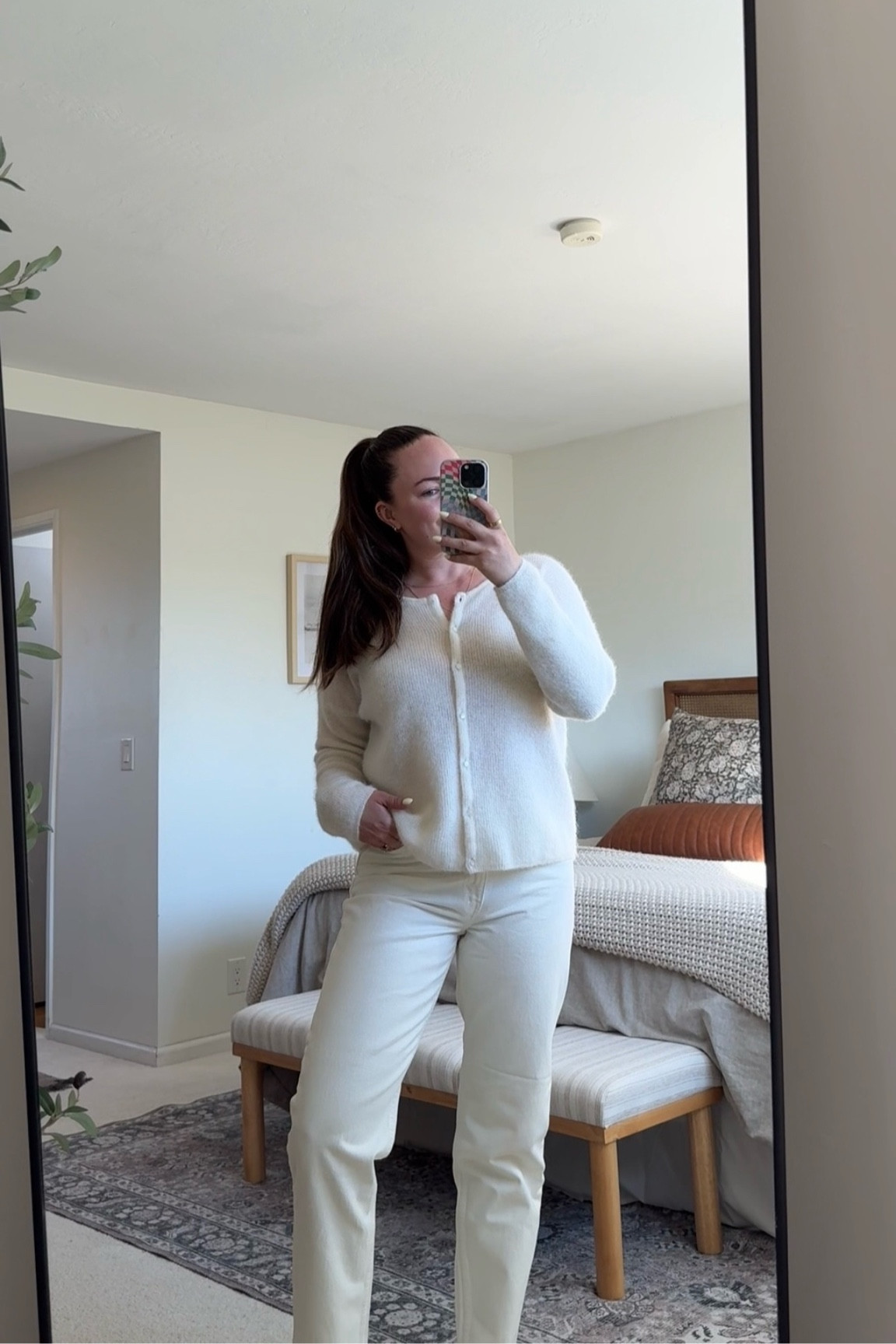 Loving this monochrome look⛅️🤍

#LTKWorkwear #LTKStyleTip #LTKMidsize