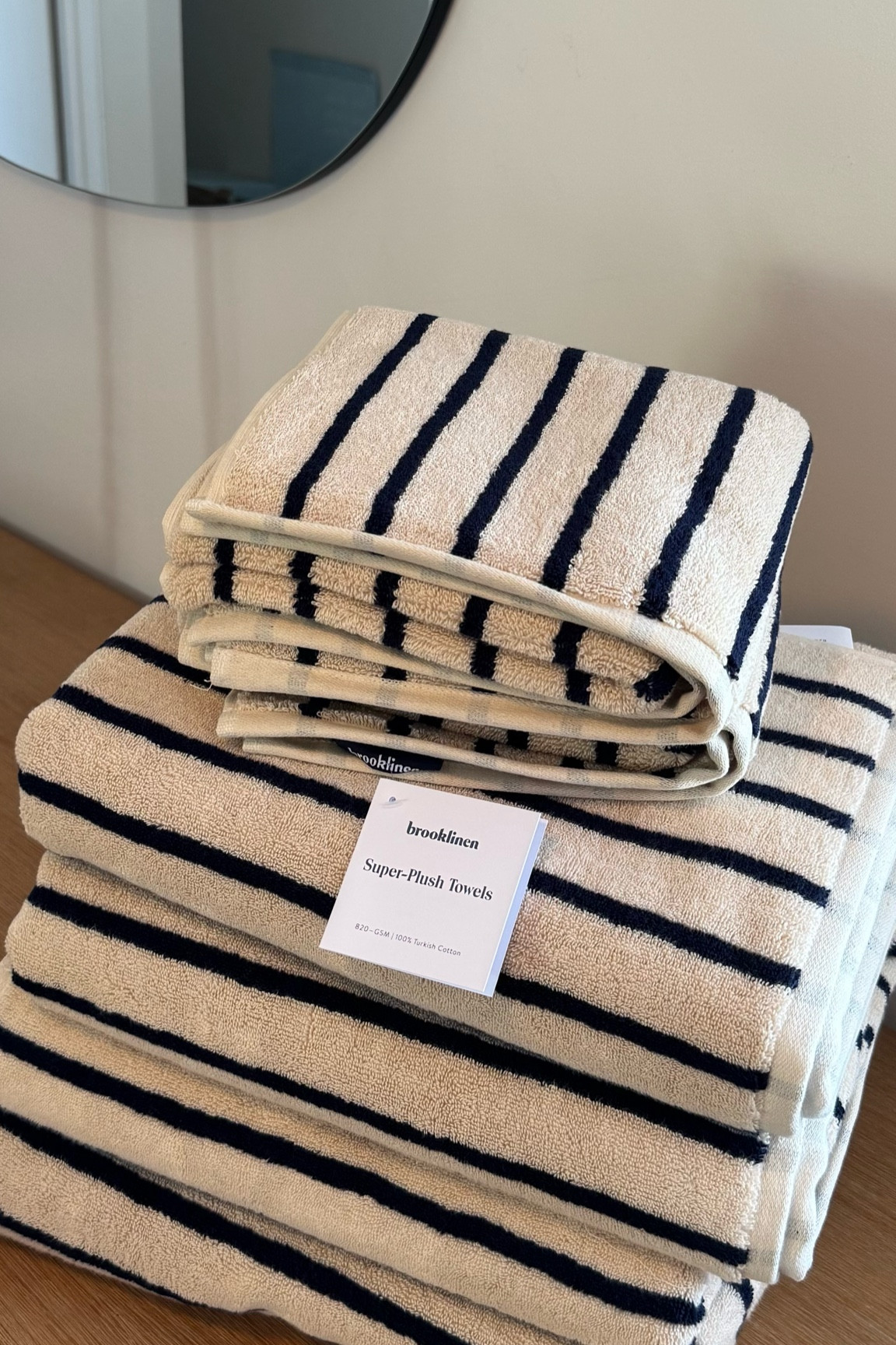 New bath towels

Home, bath, towels 

#LTKSummerEdit #LTKGiftGuide #LTKHome