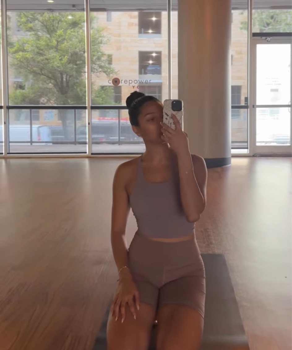 Yoga afternoon🤎🧘🏻‍♀️ 

#LTKworkwear #LTKFitness