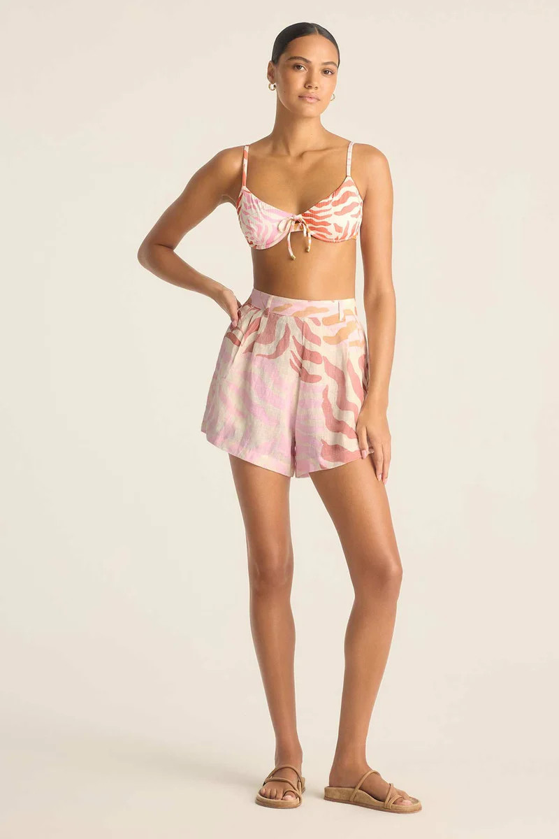 The Getaway Short - Gold Coast EcoLinen | Vitamin A