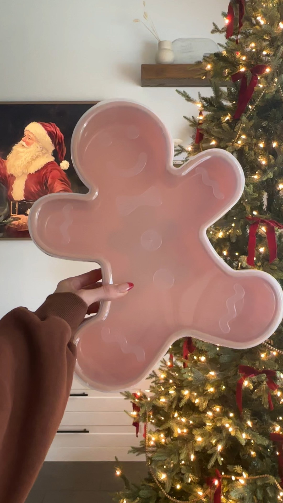 Target snack box - I’m going to fill mine with pajamas, a bath bomb & other fun things for my little one 

#LTKGiftGuide #LTKHoliday