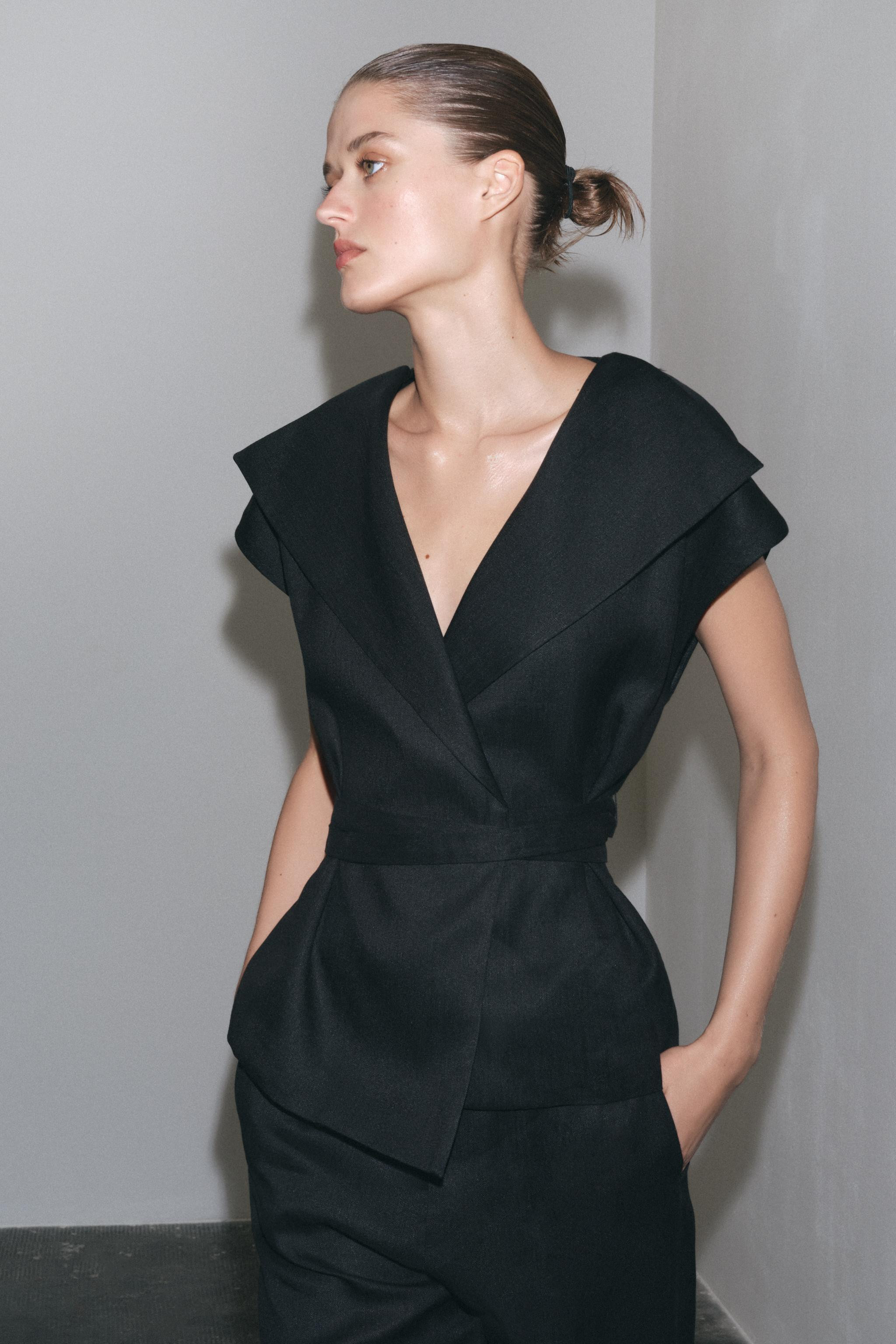 ZW COLLECTION LINEN VEST | Zara US
