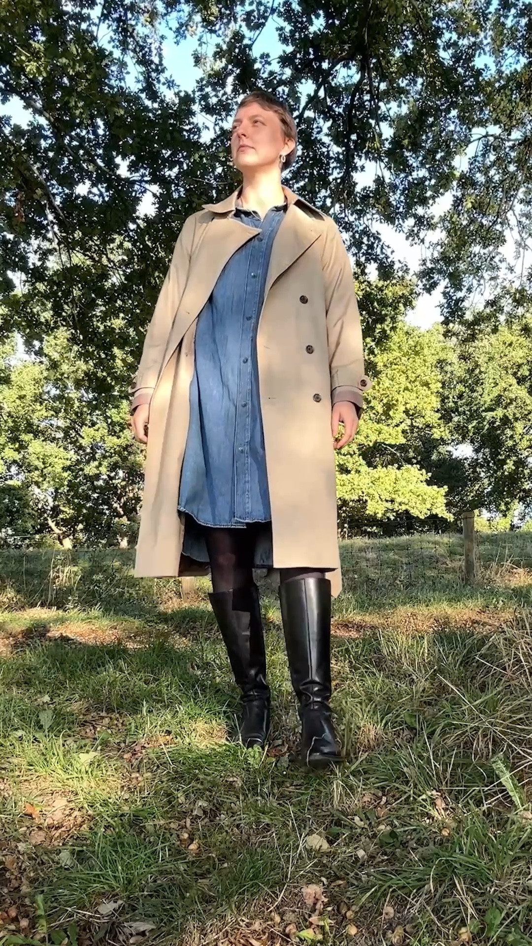 A walk in the park 🍂 #denim #trenchcoat #fallfashion #kneehighboots

#LTKautumn #LTKdeutschland #LTKeurope