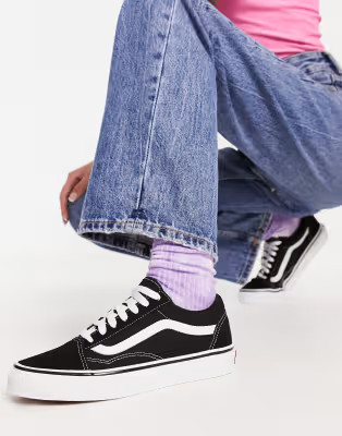 Vans Classic Old Skool trainers in black and white | ASOS | ASOS (Global)