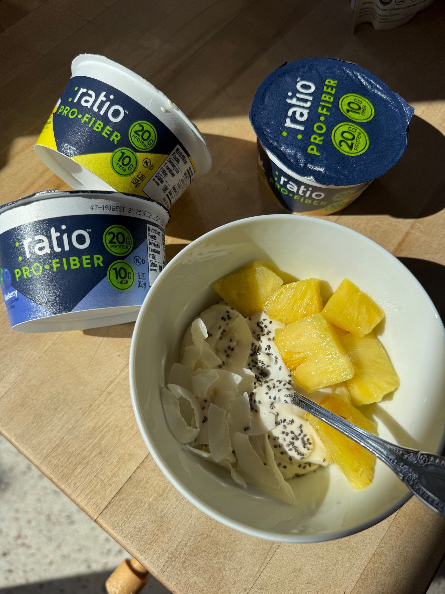 #ad These three daily habits have truly made aaaaall the difference during this new season of life🫶🏼

…& it’s so nice to be able to stock your fridge with quick & easy staples like these @ratiofood Pro-Fiber yogurts that make prioritizing your health a no-brainer.

I love that they provide BOTH 20g protein & 10g of fiber - the perfect combination for a nutrient-dense snack that helps you meet your own protein and fiber goals💪🏼.

Find them now at your local @target now - linked on my @shop.ltk below!

xx #goodnesswithg #SponsoredbyRatio #ad #TargetPartner #Target