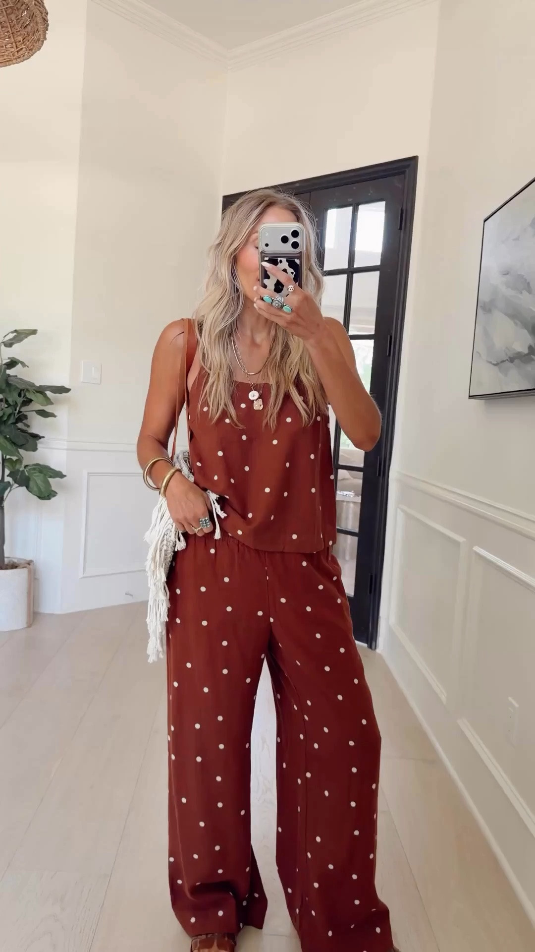 ✨SCROLL TO SHOP✨
THE set of the summer❣️ I am dyinggg over this one. So cute for summer and you could easily throw a denim jacket over it for cooler weather.

Wearing my tts (small)

5’5” // 120 lbs

#LTKootd #LTKgrwm #LTKmomlife