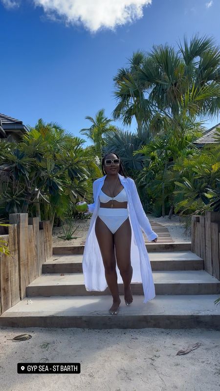 All white woman at the beach St. Barth’s 

#LTKstyletip #LTKtravel #LTKHoliday