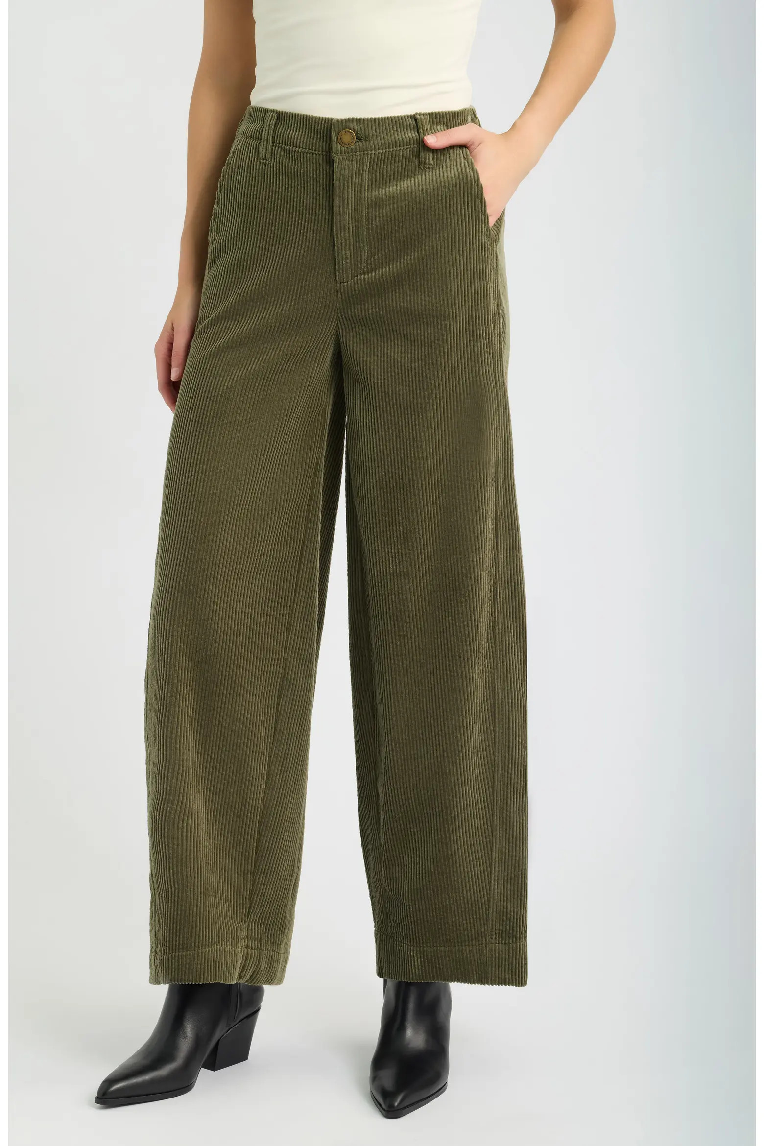 Wit & Wisdom Skyrise Barrel Leg Corduroy Pants (Women) | Nordstrom | Nordstrom