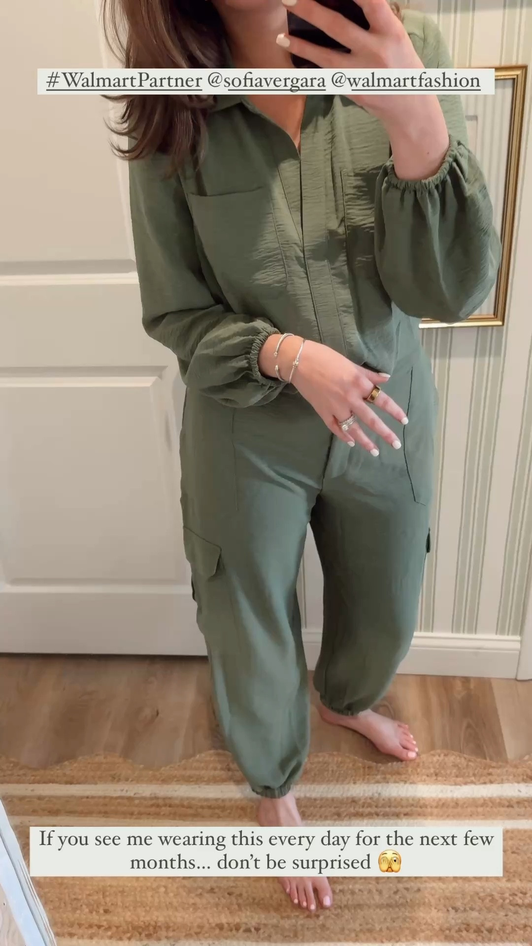 The green outfit - such a logistically great outfit! I can think of so many sets that would benefit from this stretchy waistband on the shirt for the perfect tucked-in look - talk about a great luxe look for less moment! So many wonderful finds from Walmart and Sofia Vergara! Okay y’all, THESE JEANS! They’re a super wide flare and OMG they’re so much fun. Super comfortable and stretchy yet put together and out of the ordinary! #walmartpartner @sofiavergara @walmartfashion