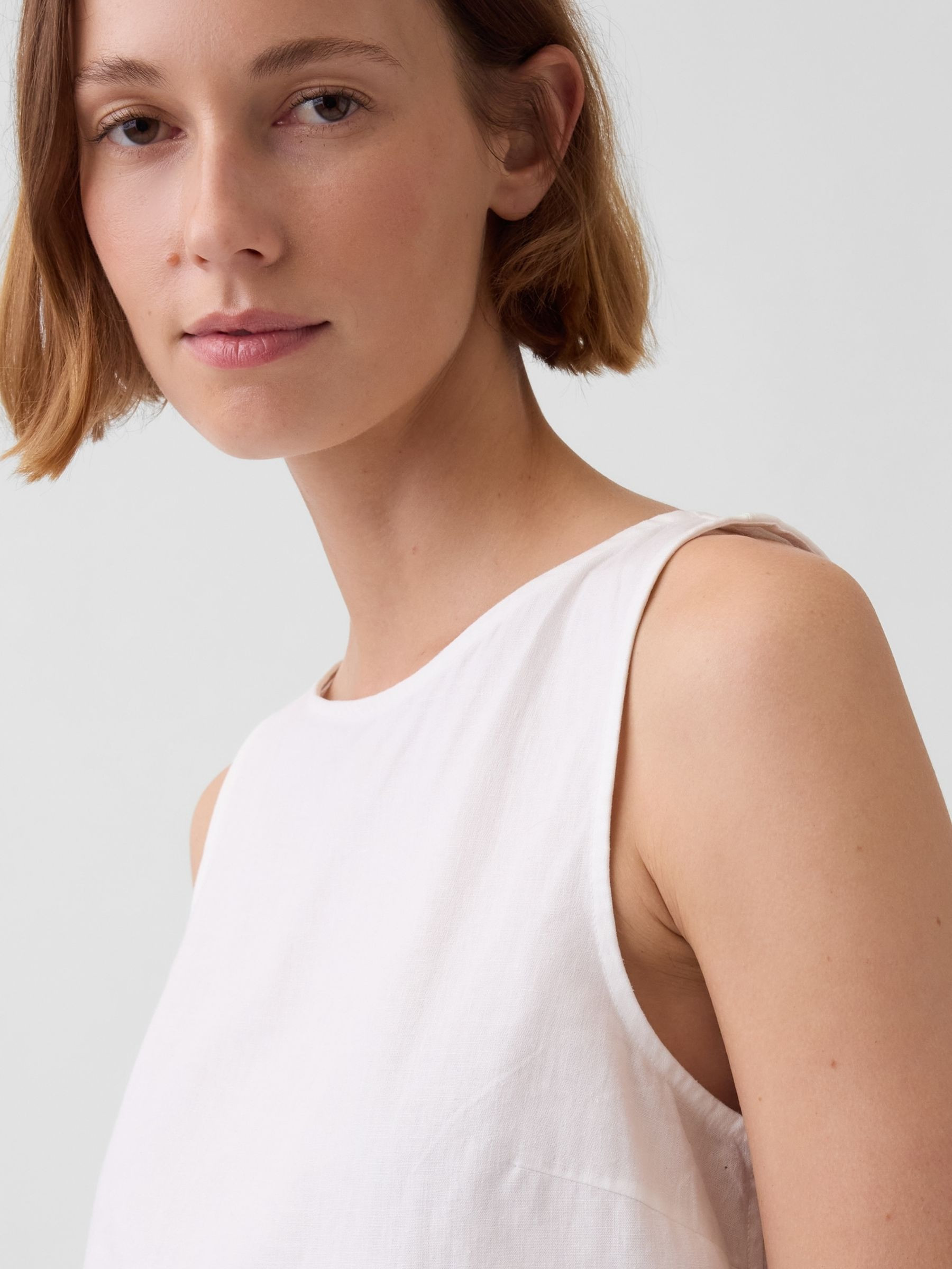White Linen-Blend Crop Shell Vest | Gap | GAP UK