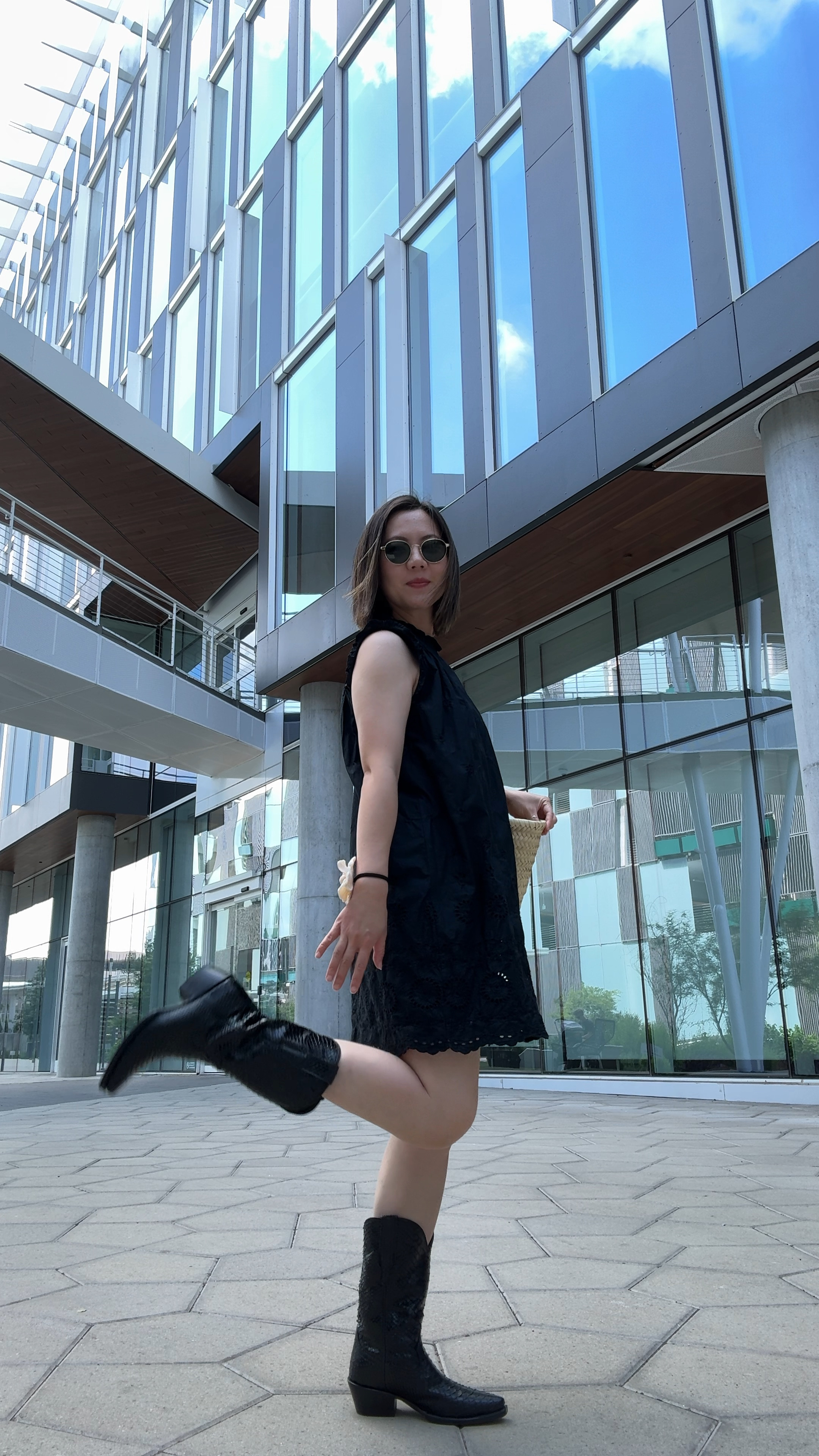 Edgy look can be as easy as this- Mini dress + leather boots 👌❤️

#LTKStyleTip #LTKBeauty