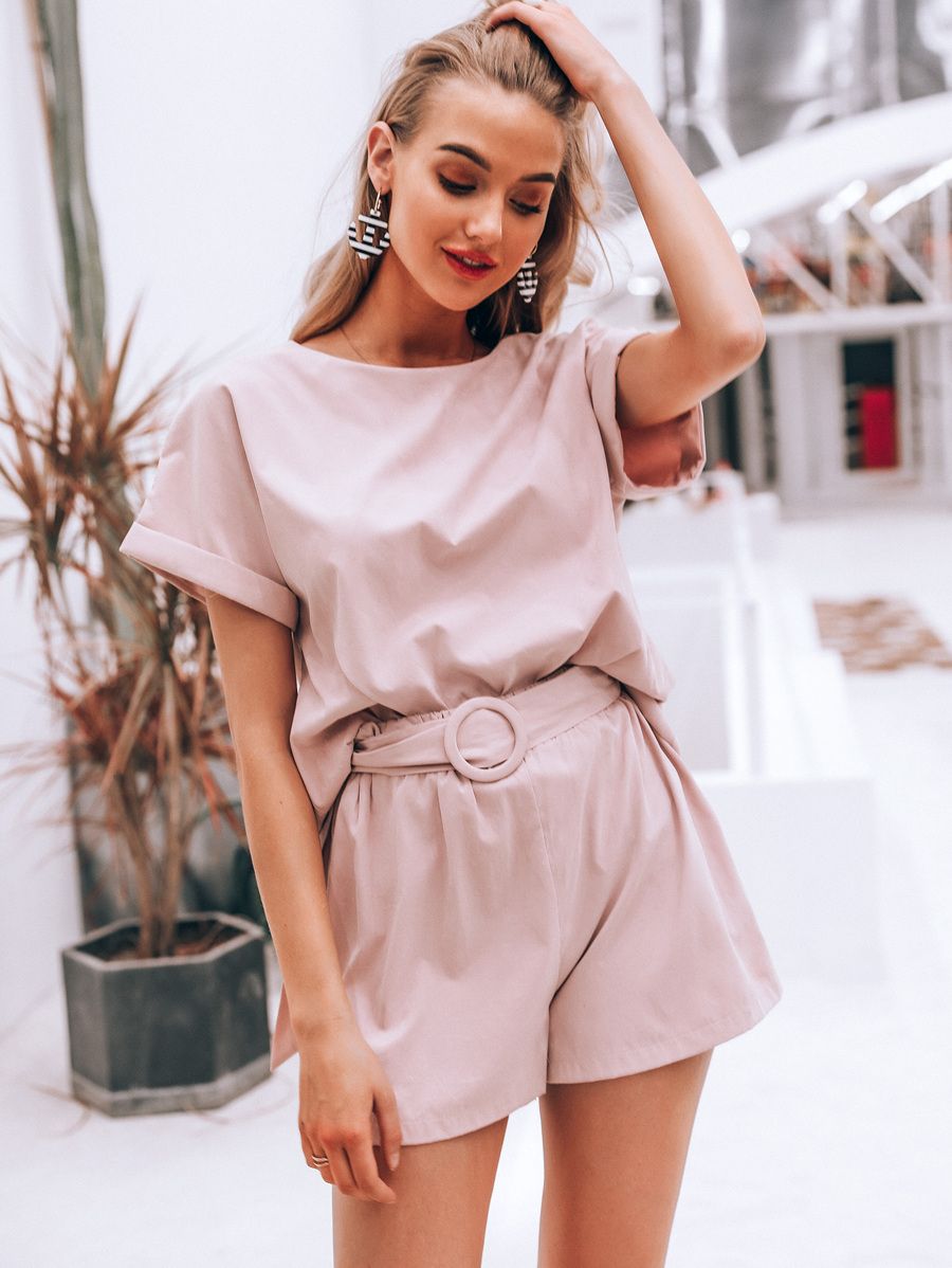 Simplee Solid Rolled Cuff Top & Ring Belted Shorts Set | SHEIN