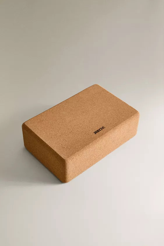YOGA CORK BLOCK | Zara US