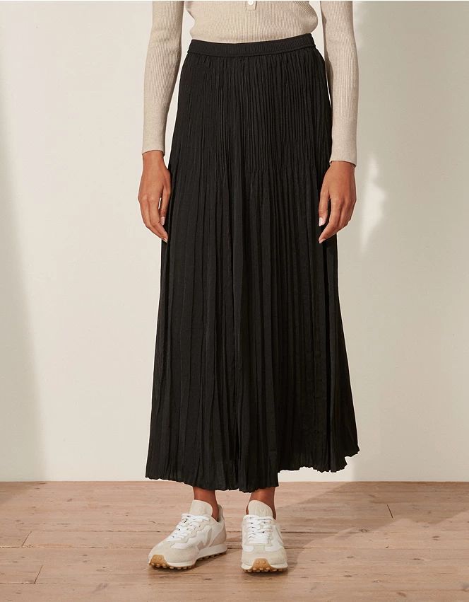 Fine-Pleated A-Line Skirt | Skirts & Shorts | The  White Company | The White Company (UK)
