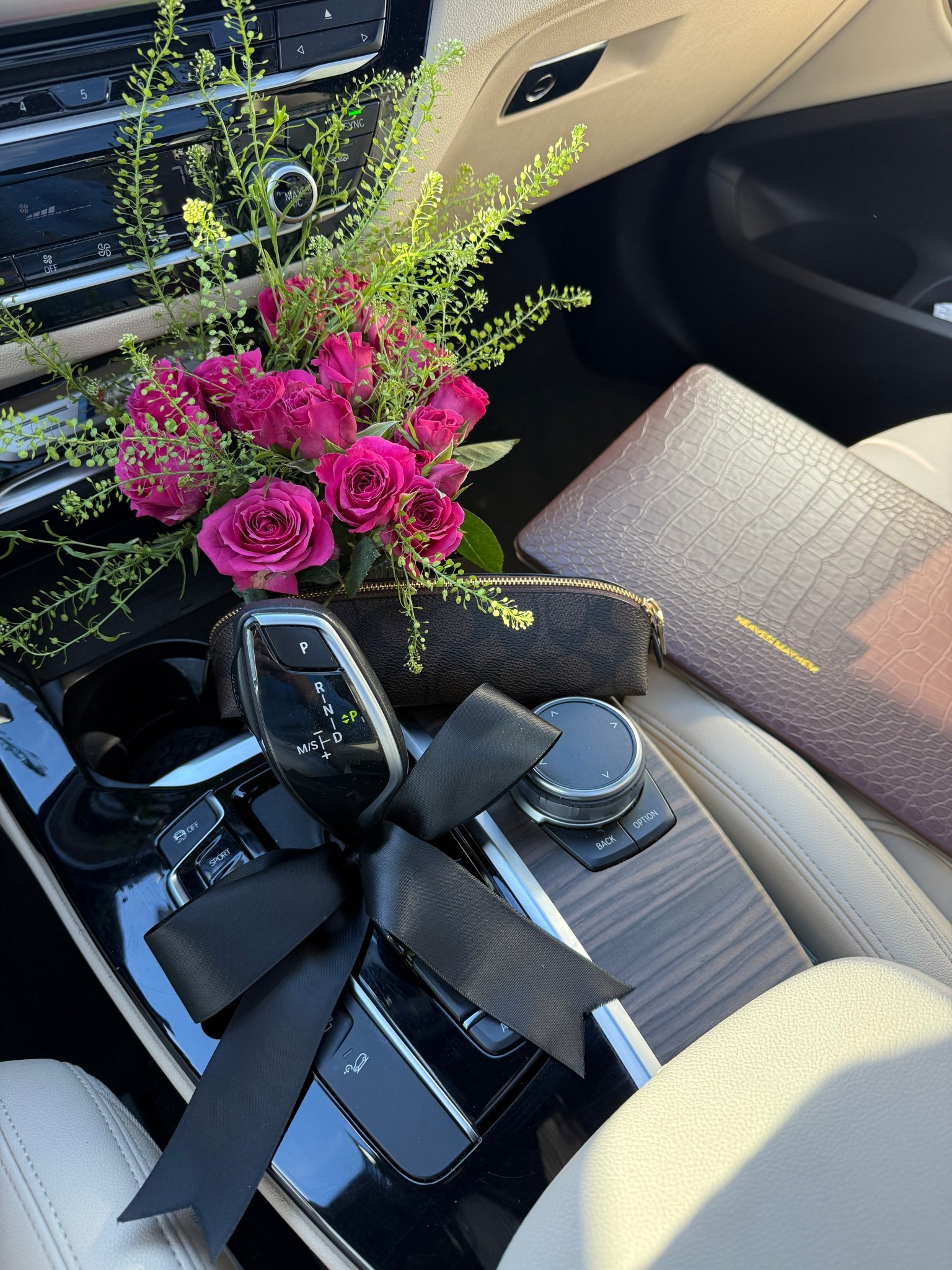 Working from the car today! Gotta pickup my girlfriend from the airport! 

#LTKFindsUnder100 #LTKdayinmylife #LTKvlog