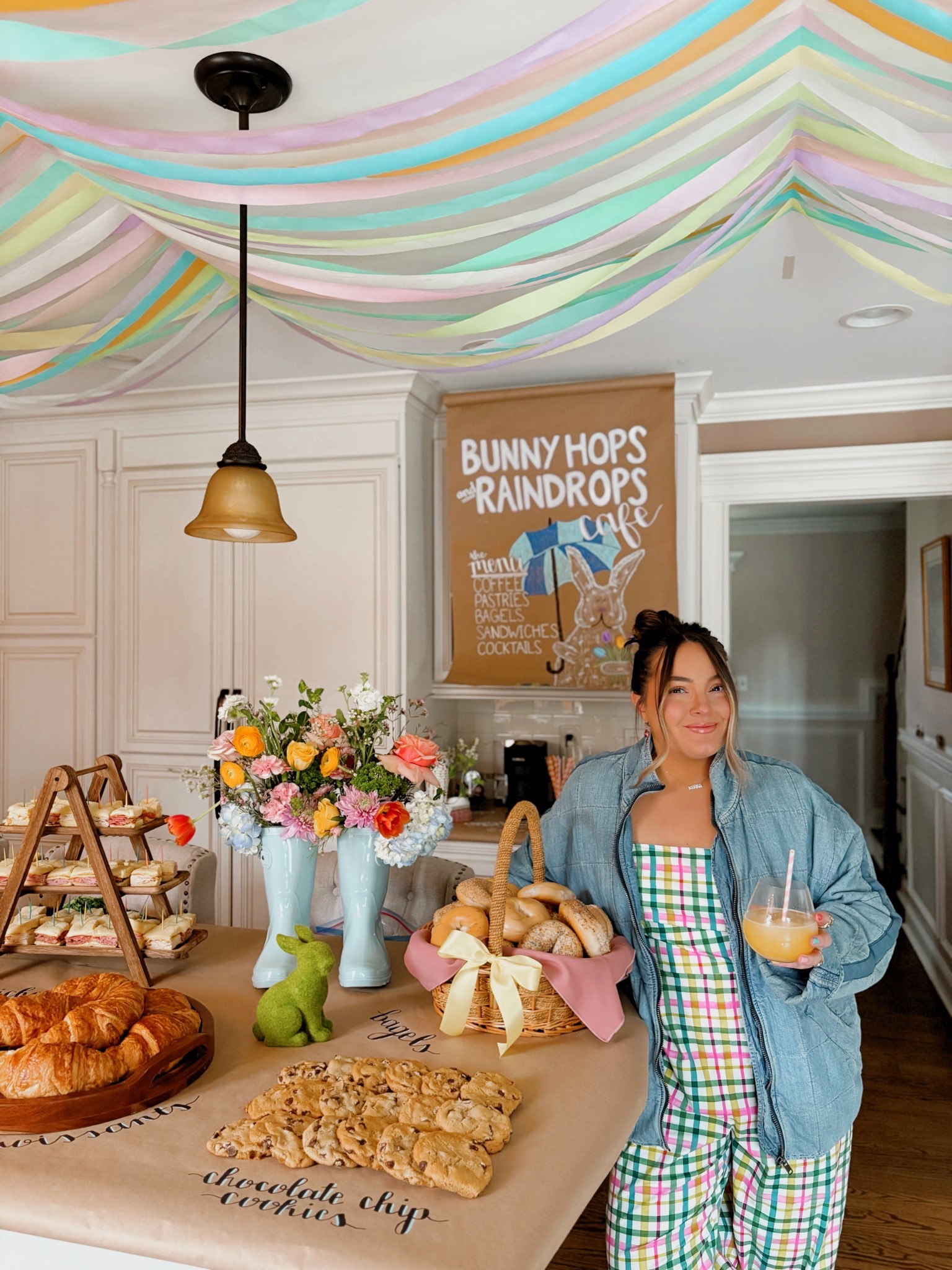 Turned my house into a café and hosted and Easter egg hunt 🌷🐰☔️

#LTKFindsUnder100 #LTKSeasonal #LTKParties